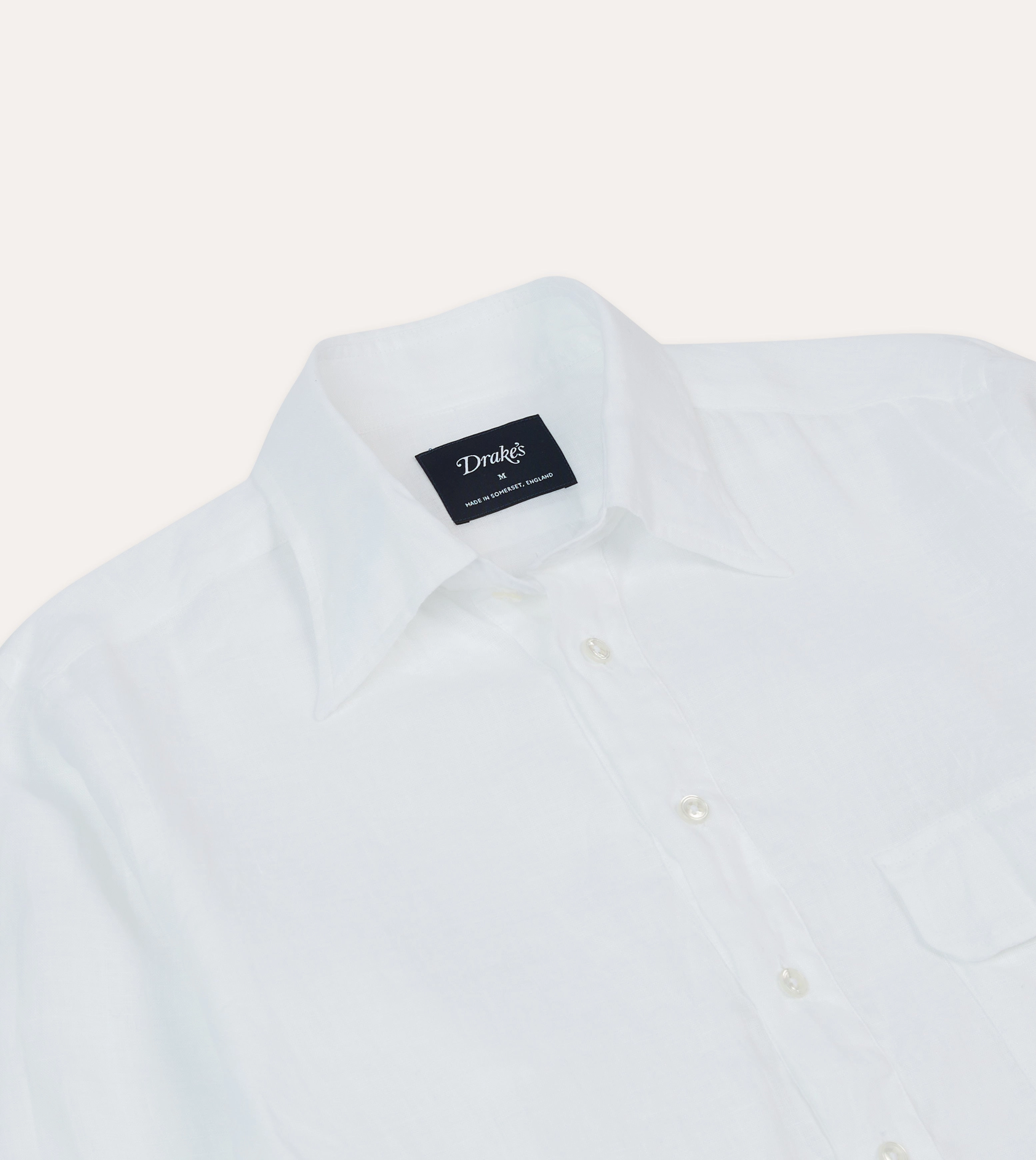 All day wearability White Linen Long Point Collar Popover Shirt