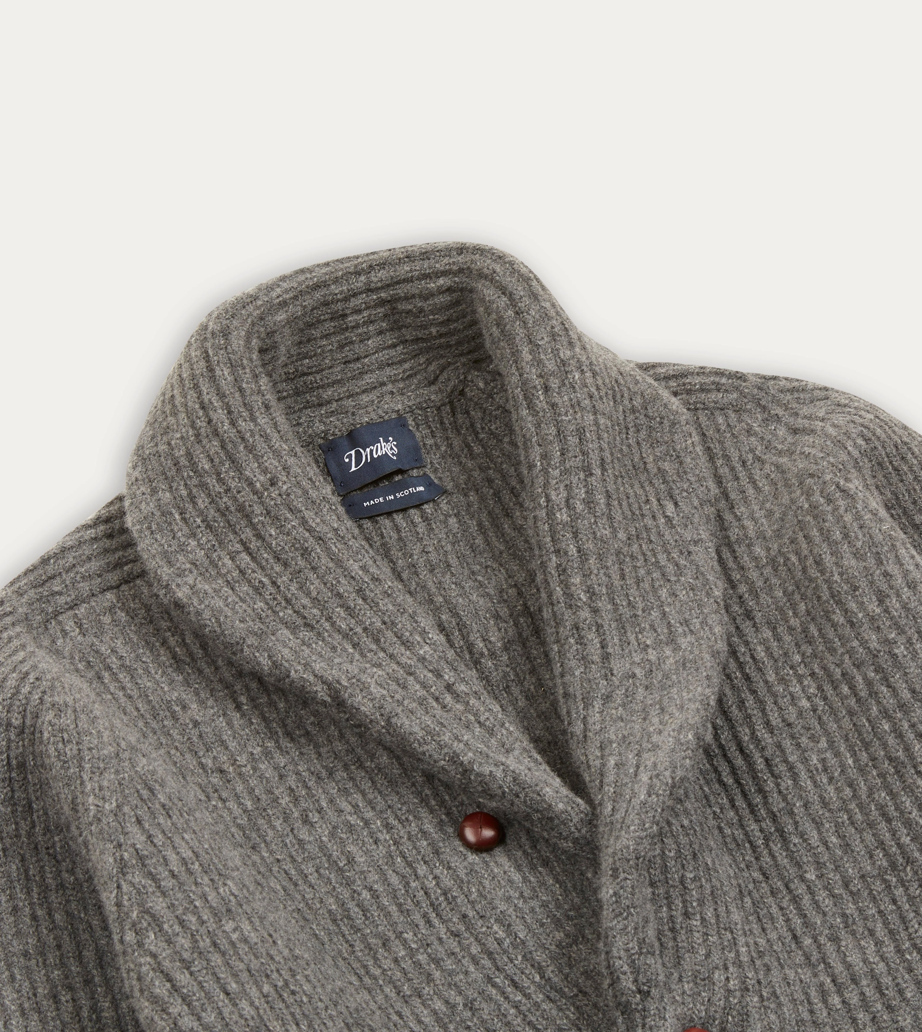 Grey Lambswool Shawl Collar Cardigan Breathable Yarn SeamFree Technology