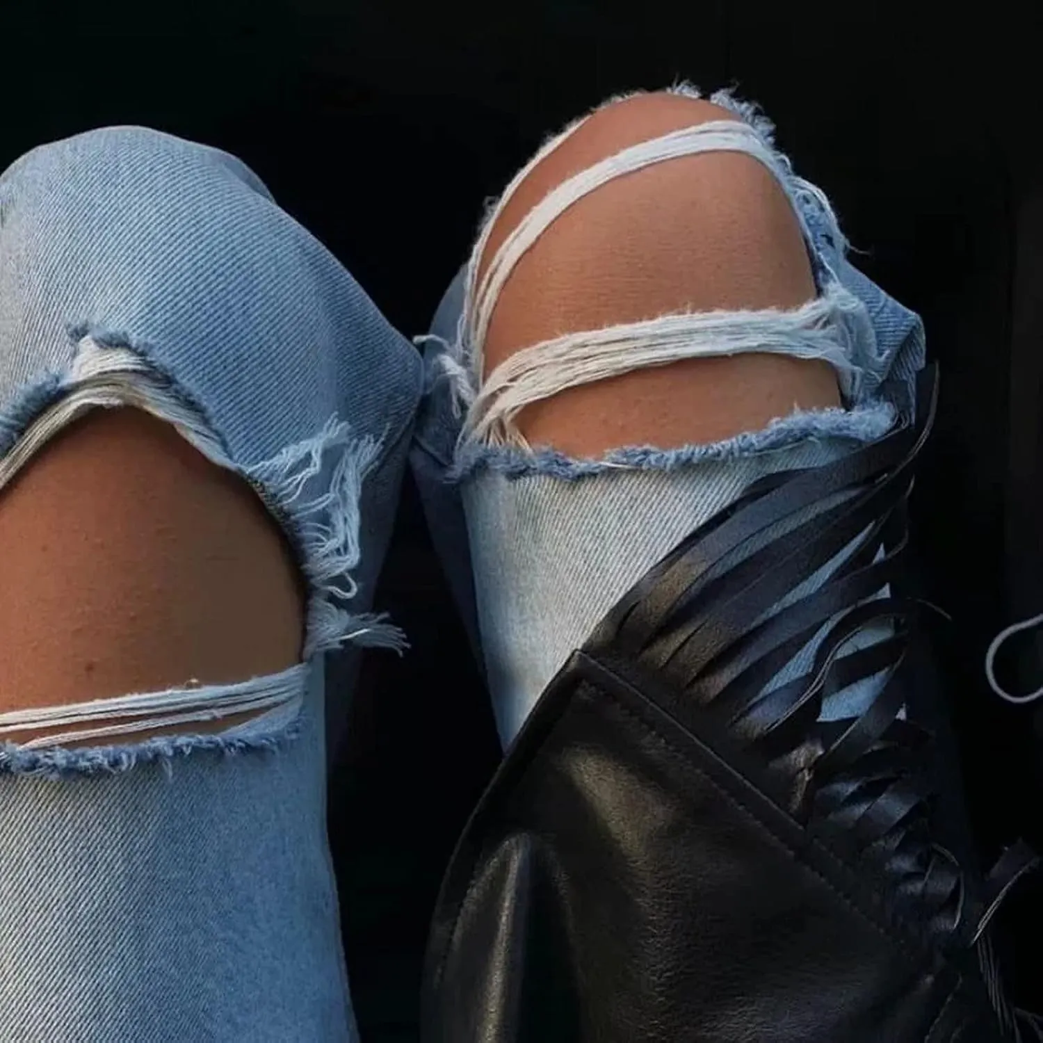 Baggy Jeans, Women's Boyfriend Jeans with Destructed Blown Knee and Rolled Cuff