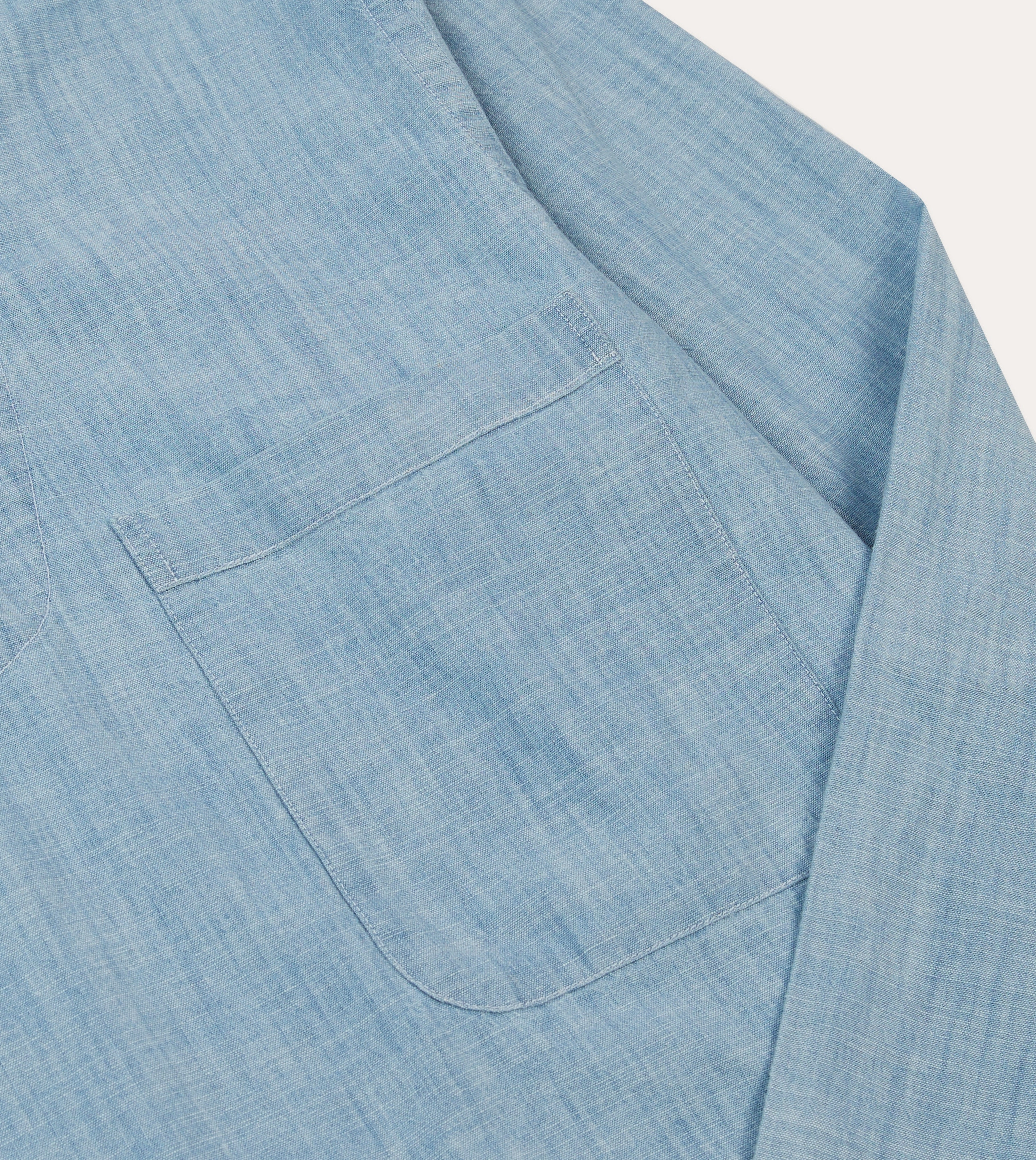 Sweat-Absorbing Blue Chambray Smock