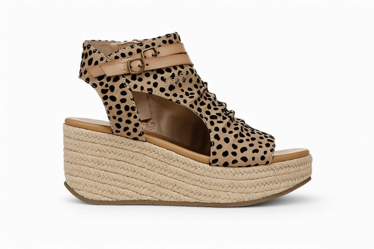 Versatile Look Comfortable Support Blowfish Malibu Women's Brown Wedge Sandals - Lacey C Rope