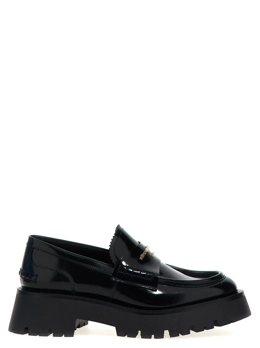 Carter Lug' Loafers Versatile Appeal