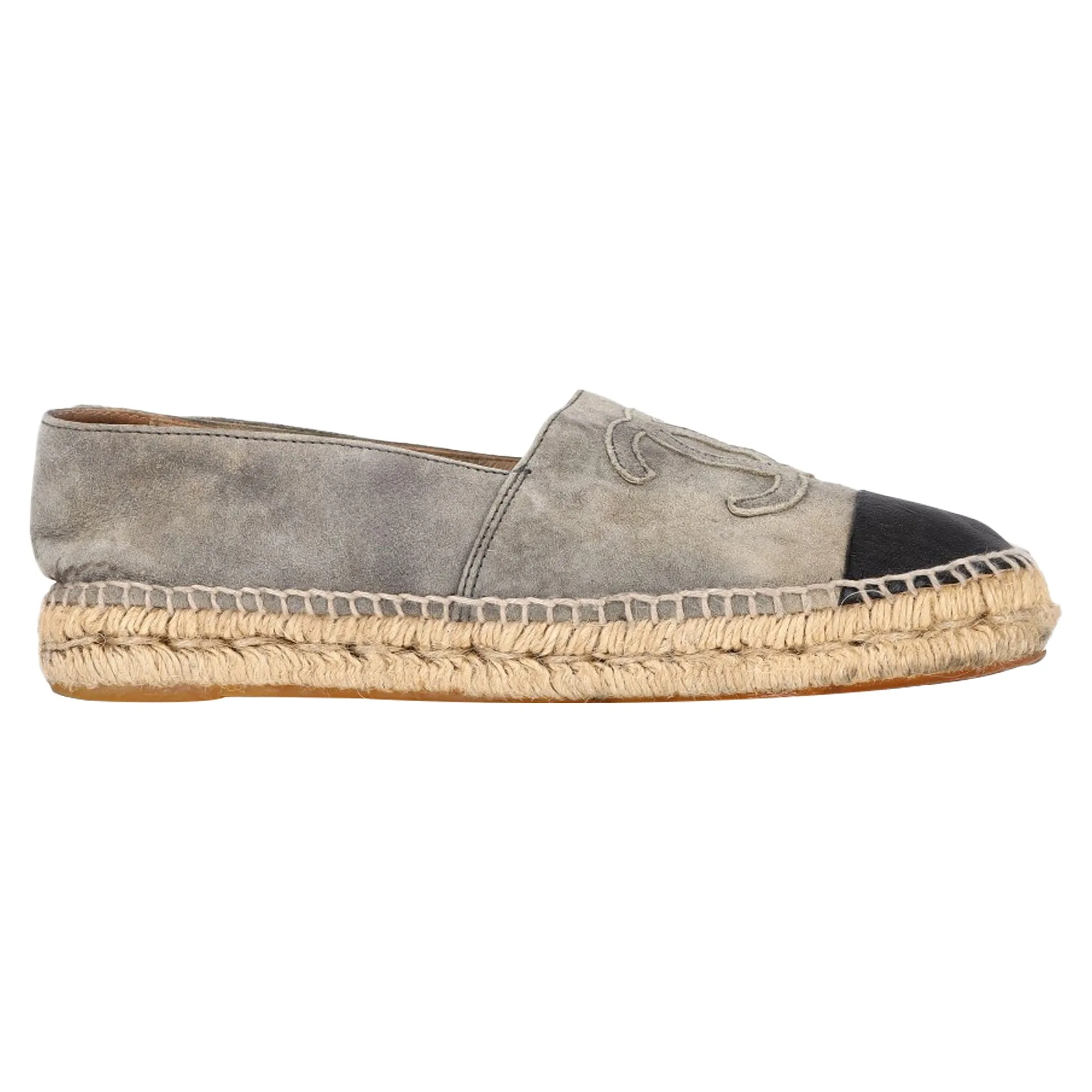 Chanel CC Espadrille Flats in Grey Suede Business Mood Fashion Accent