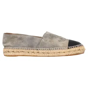 Chanel CC Espadrille Flats in Grey Suede Business Mood Fashion Accent