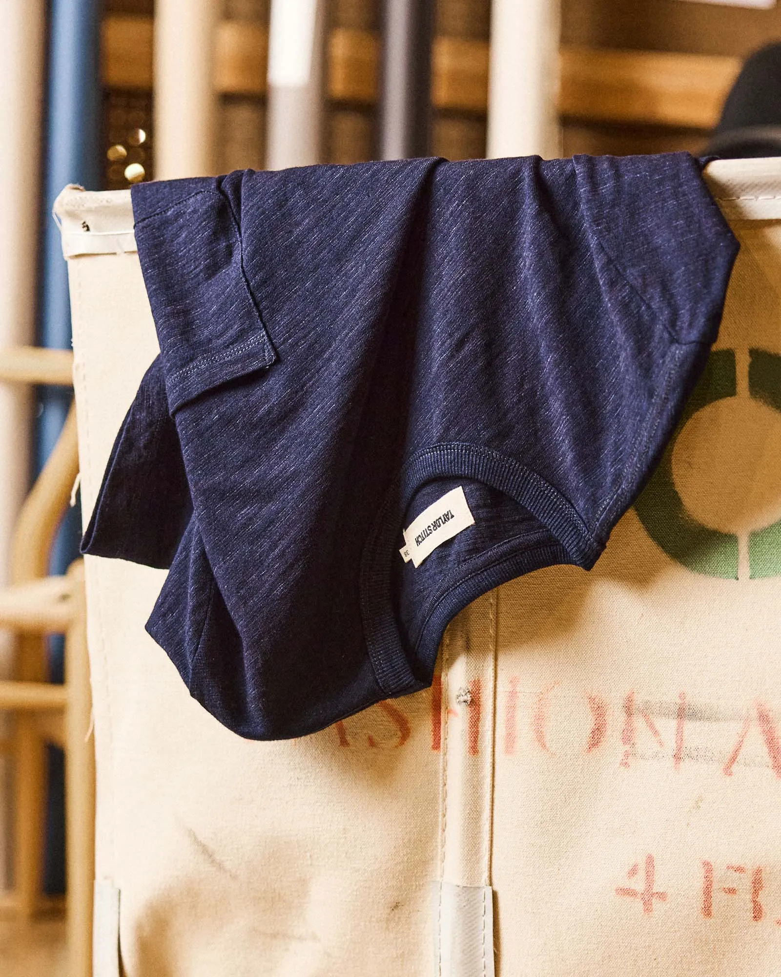 quick-drying Anti Perspiration Lining The Organic Cotton Tee in Rinsed Indigo