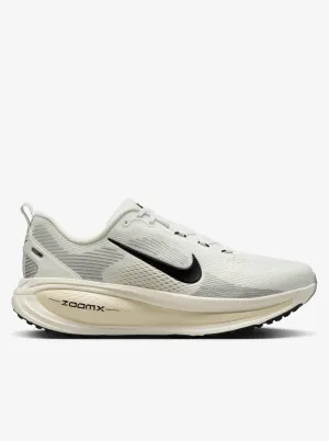 Travel Flex Ventilation Port System Vomero 18 Mens