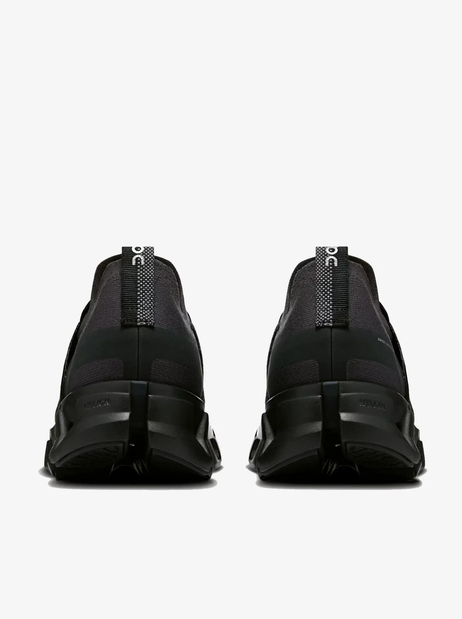 Cloudswift 4 Mens comfort shoes running in a strait area shoes