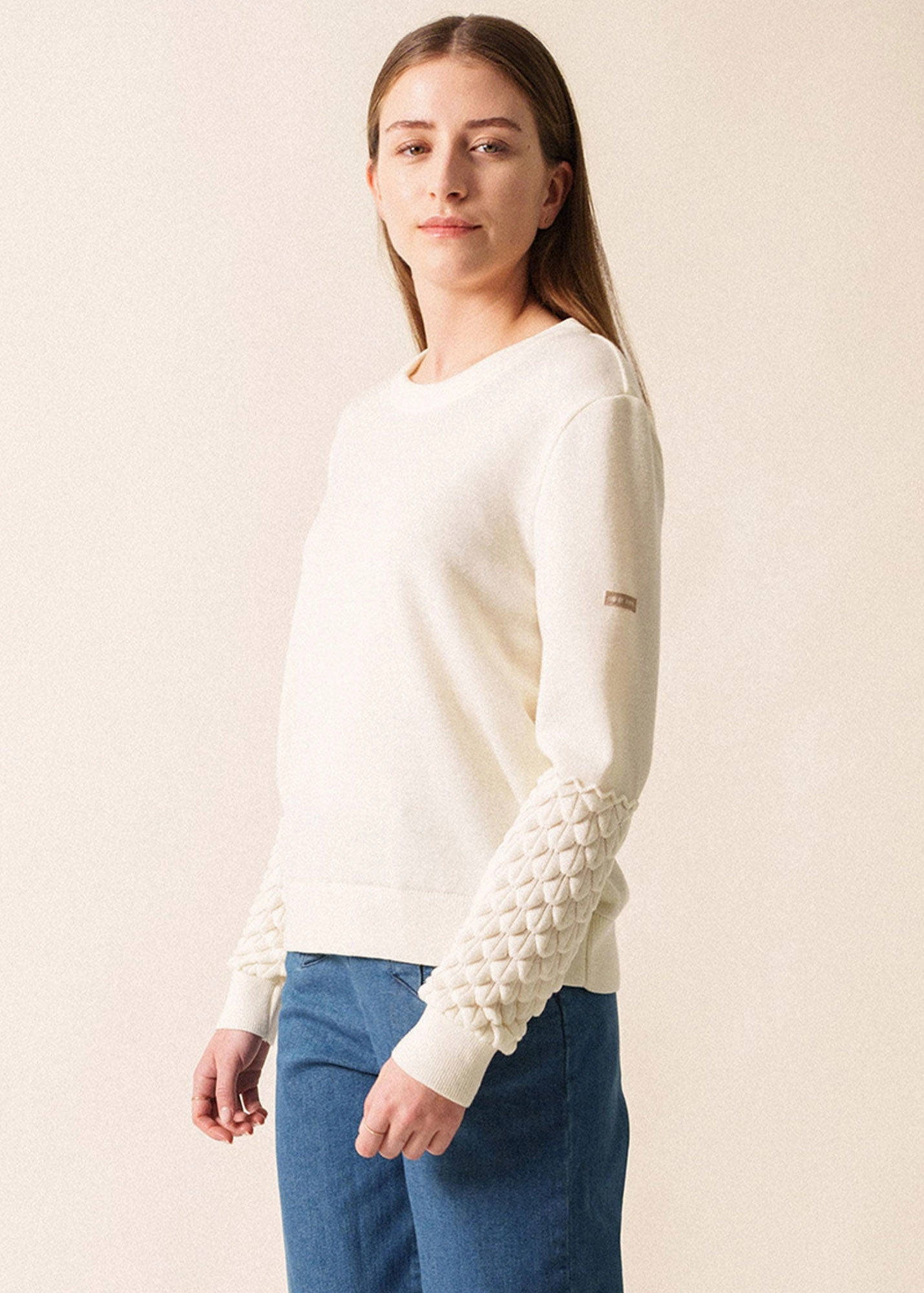 Multi Panel Construction Cozy Everyday CLUSES ?C Sculpted Sleeve Wool Sweater for Women | 100% Wool  (WHITE)