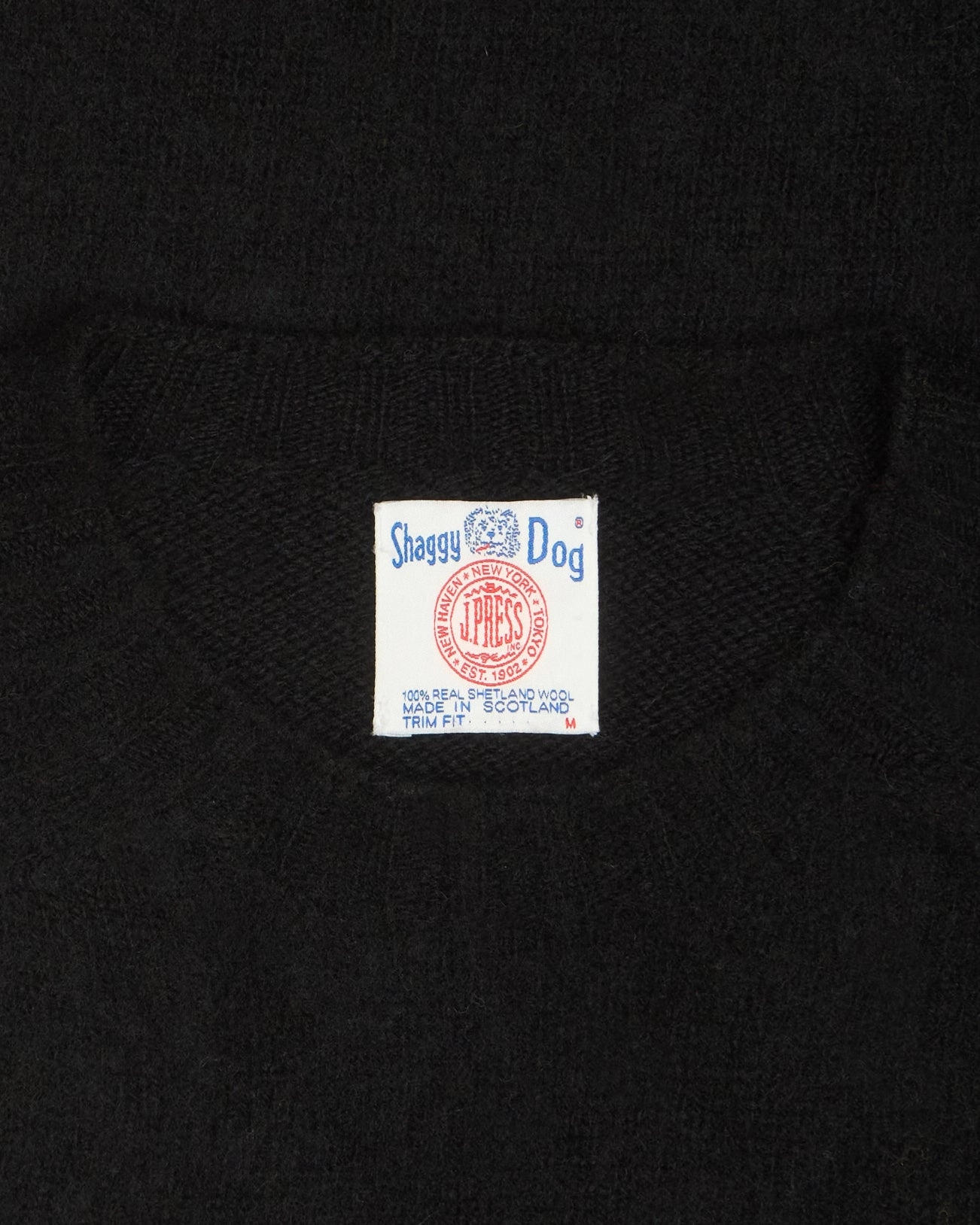 Made-in-Scotland *LIMITED EDITION* Black Shaggy Dog Icon Sweater  - Trim Fit Breathable Knit Wear