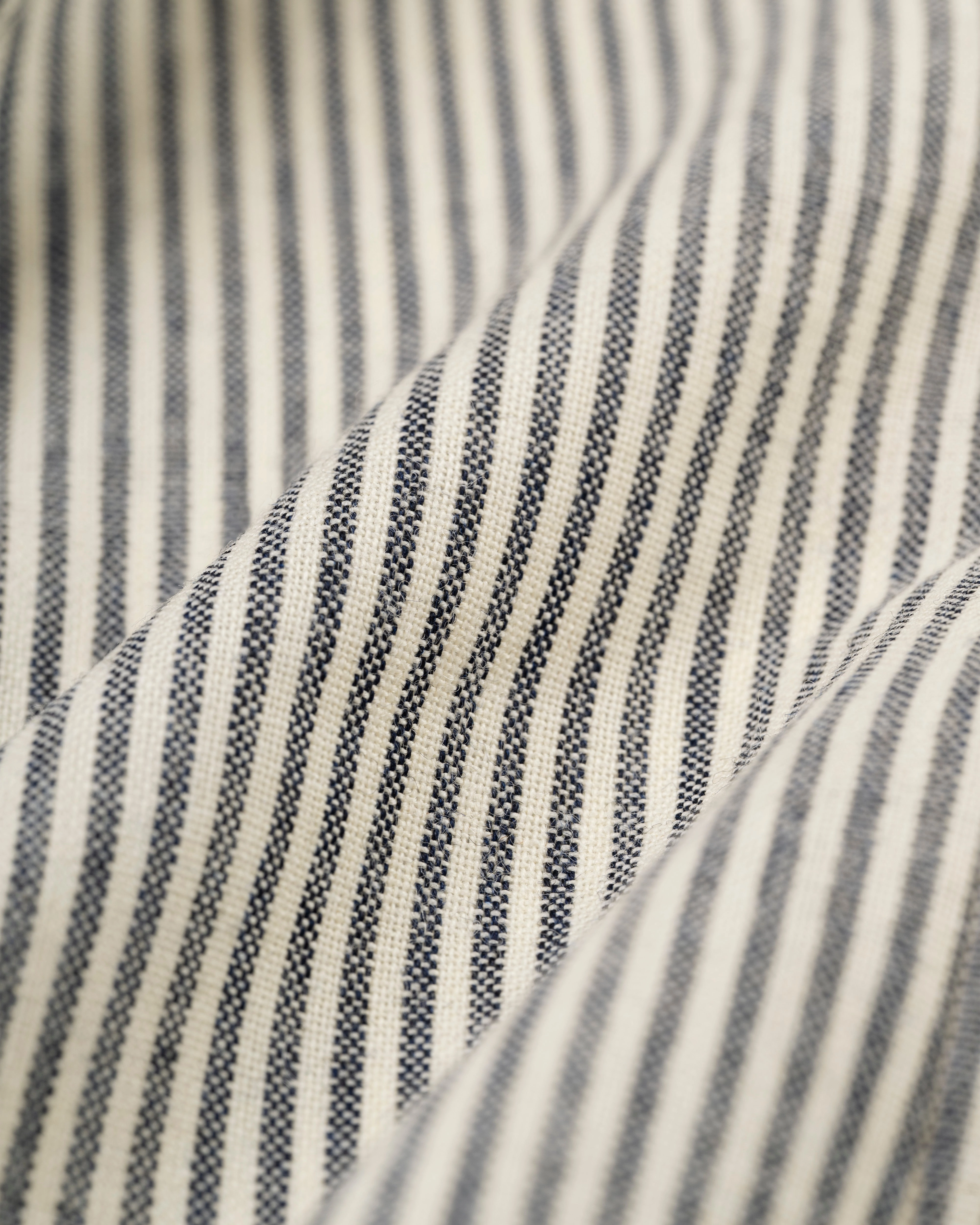 Tailored Layering Versatile Design Made-in-USA Cream & Grey Oxford Stripe Fox Air Wool Sport Coat