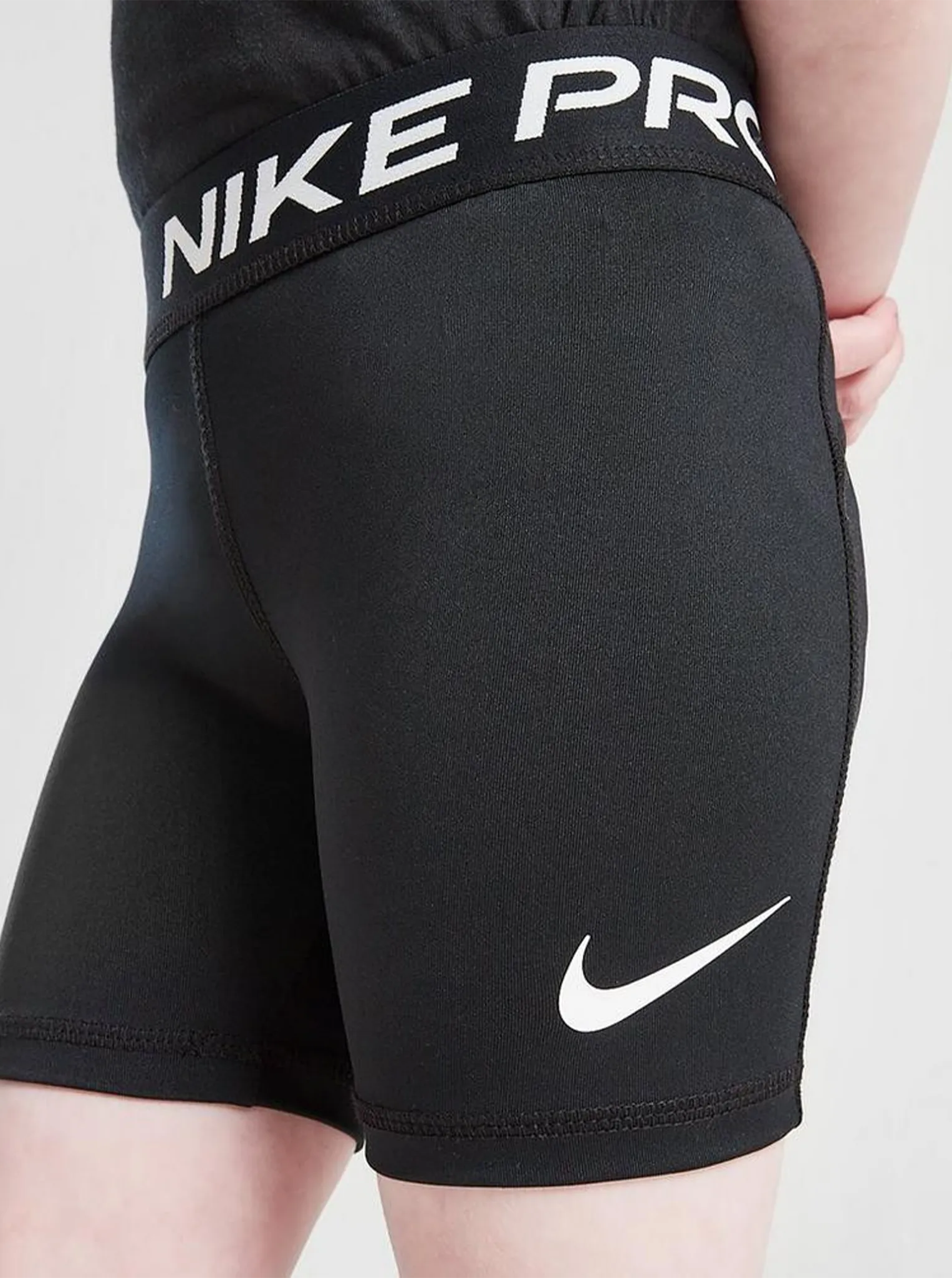 Elastic Waistband Design Breathable Comfort Fit Dri-Fit Short
