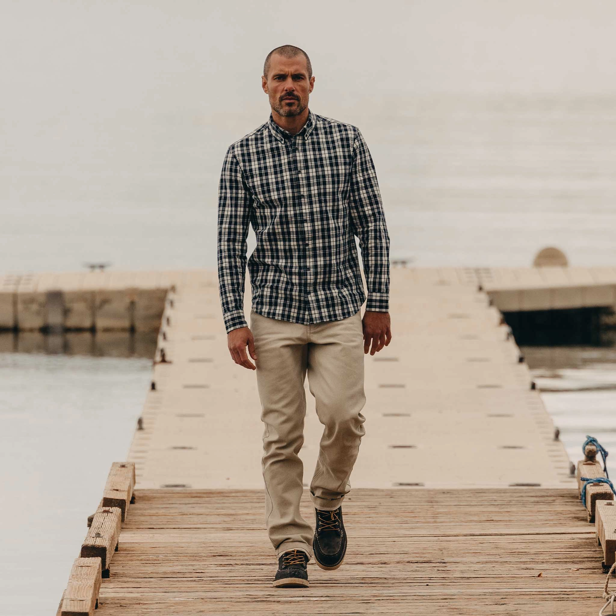 The Jack in Rinsed Indigo Plaid Smooth Seam Finish Seasonal Trend