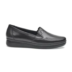 Lambskin Mireya Moccasins In Black Reliable Fit Train Ride
