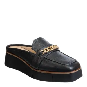 Mountain Path Elect Loafers In Black