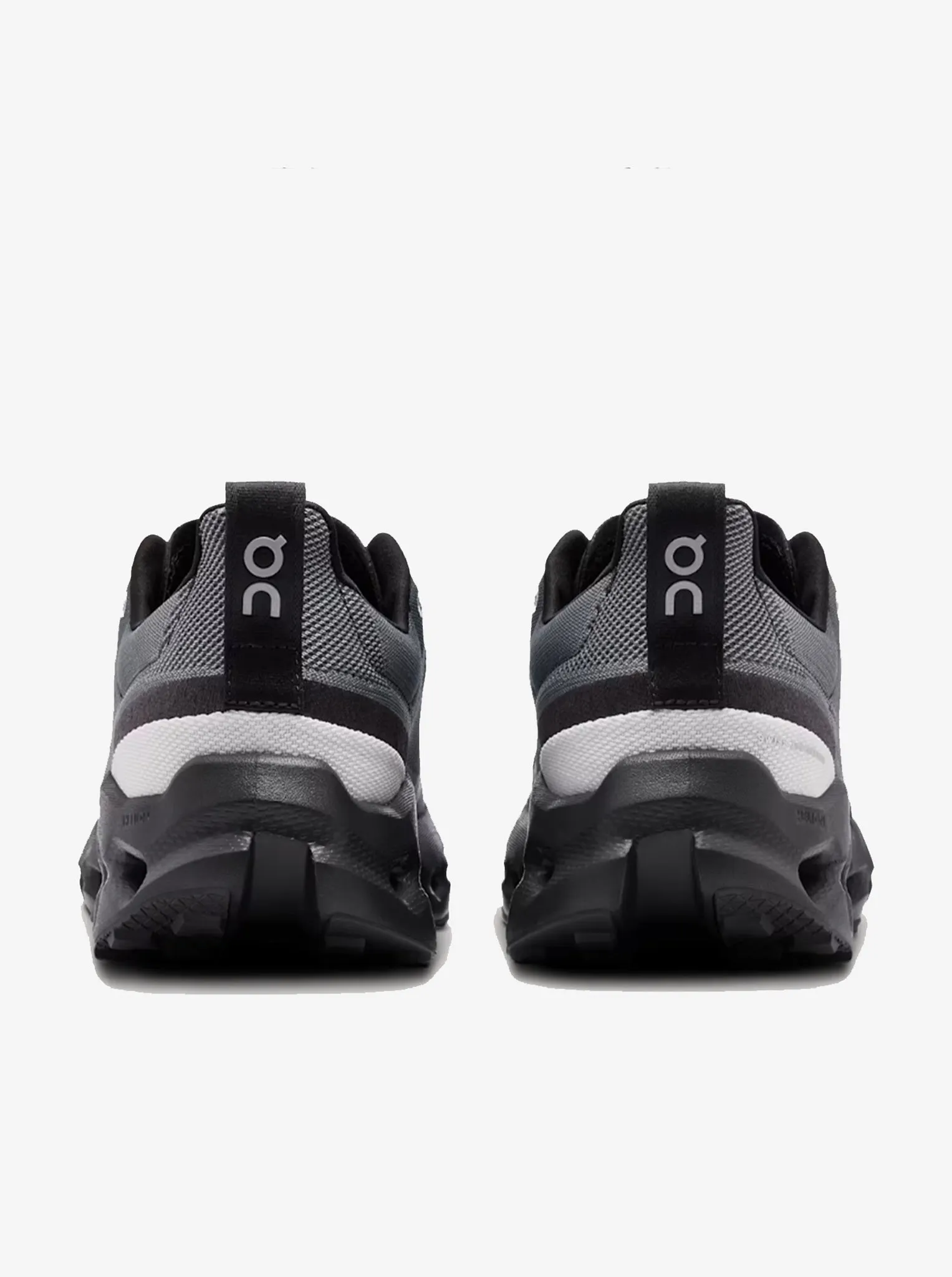 Cloudsurfer Trail Mens running in a fitness center shoes heel support shoes