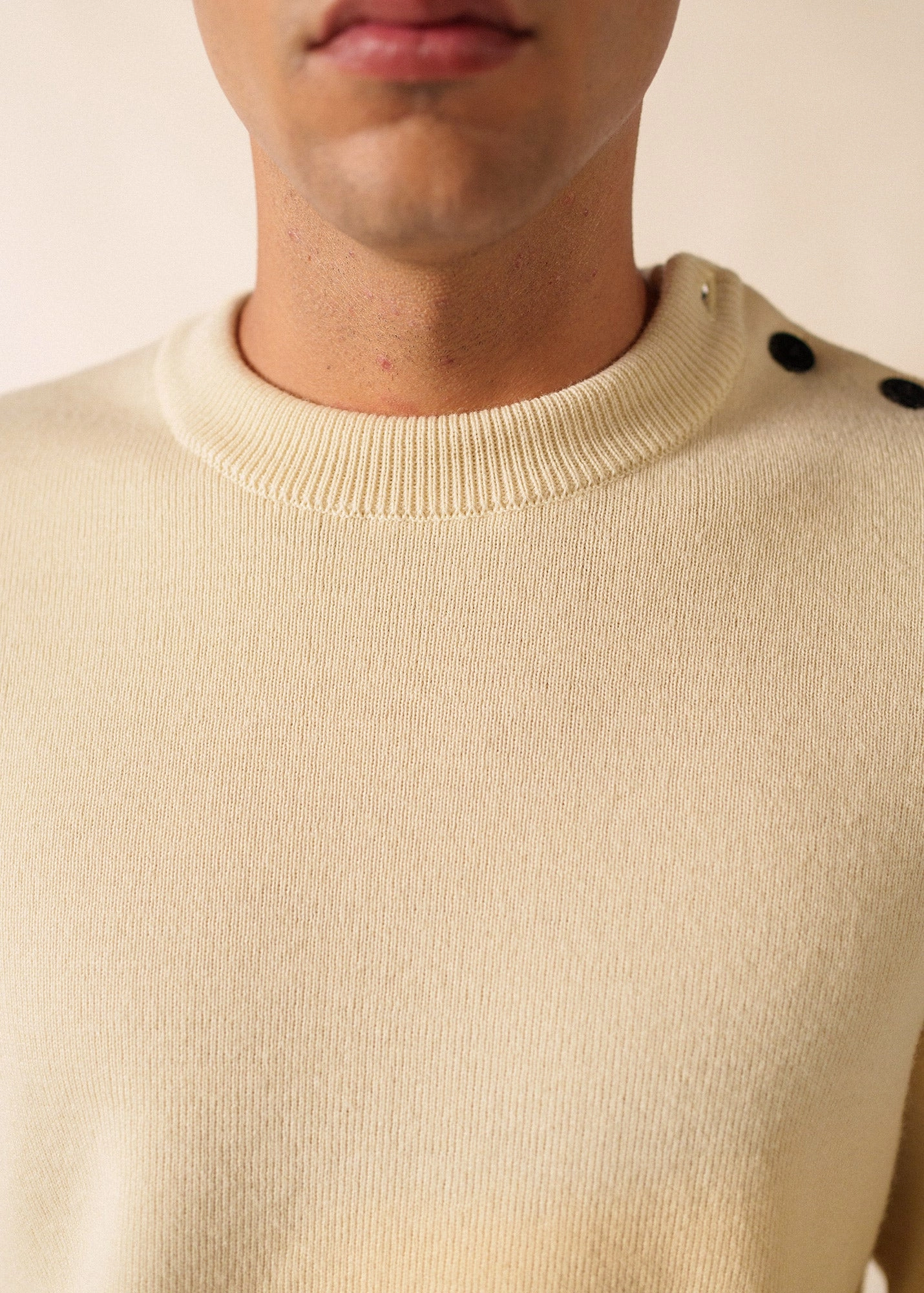 Ribbed cuff Colorfast Dye Method CANCALE - Wool Fisherman Sweater with Button Shoulder | Loose Fit (ECRU)