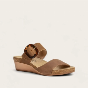Women's Kingdom Sandal In Oily Bark Nubuck/antique Brown Suede Fabric Glow