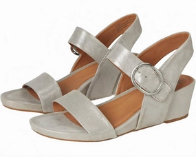 Metro Edge Shock Ease Women Vaya Wedge In Silver/stone