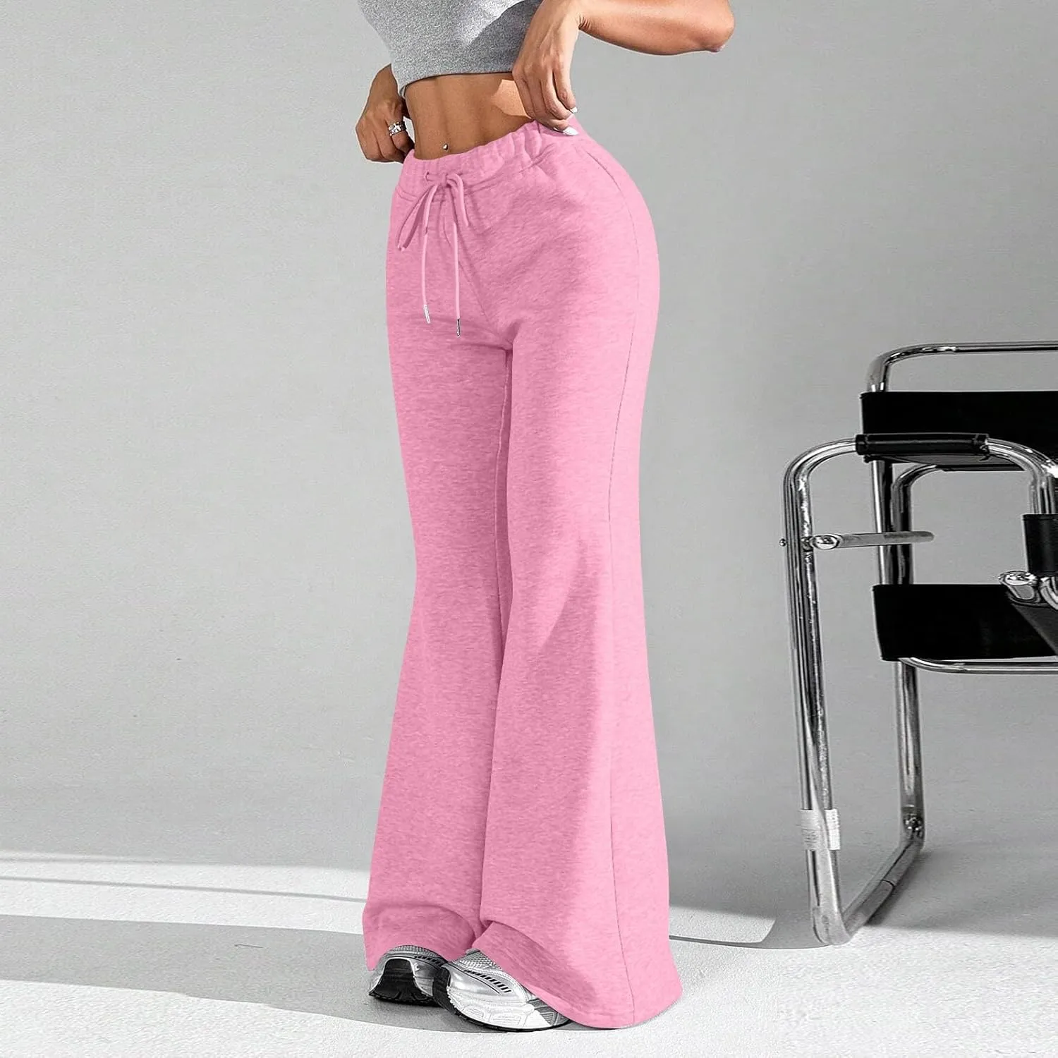 Flare Wide Leg Sweatpants Women Fleece Drawstring Low Rise Jogger Pants Cute Bell Bottom Sweat Pants with Pockets