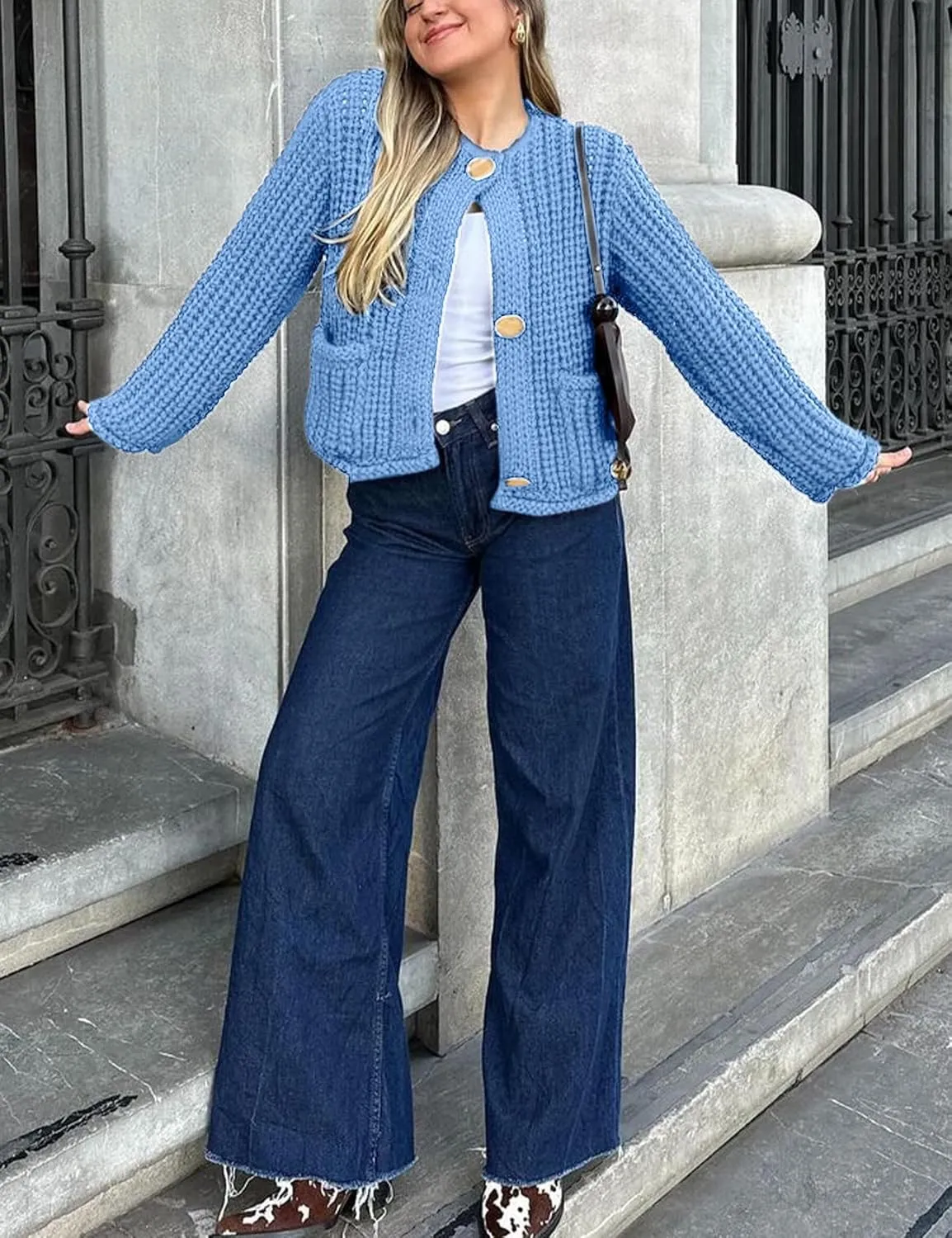 Flygo Cropped Cardigan Sweaters for Women Long Sleeve Cable Knit Cardigan Open Front Chunky Cardigan Sweaters with Pockets