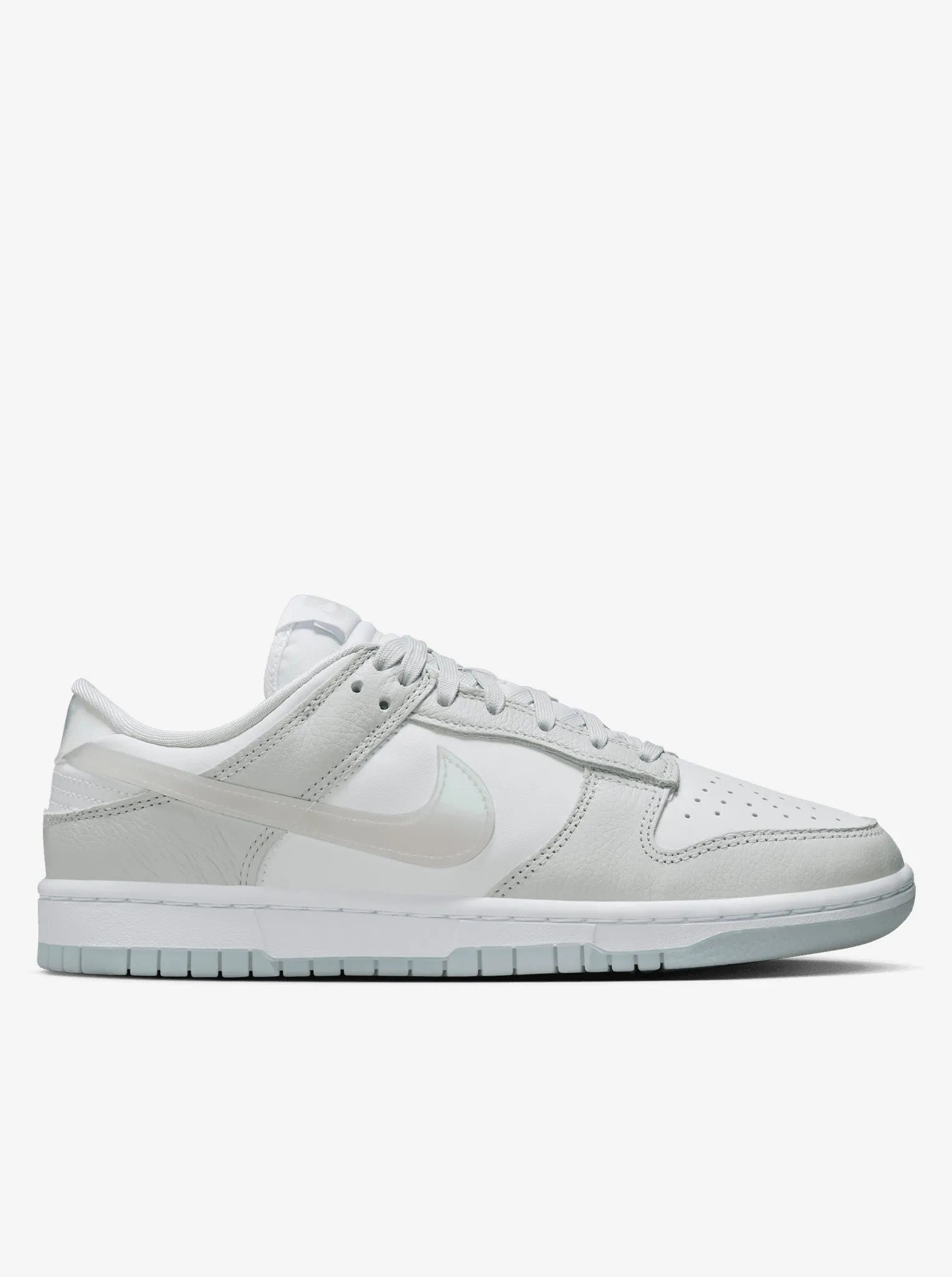 Versatile Footwear ScratchResistantSurface Dunk Low Womens