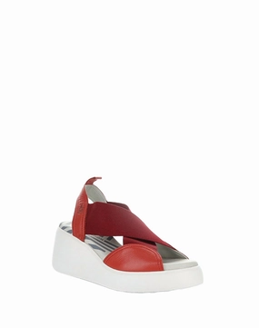 Urban Design Women's Daif Sandals In Devil Red