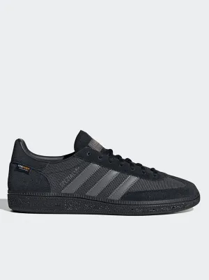 Neutral Stance Balanced Daily Gear Handball Spezial Unisex
