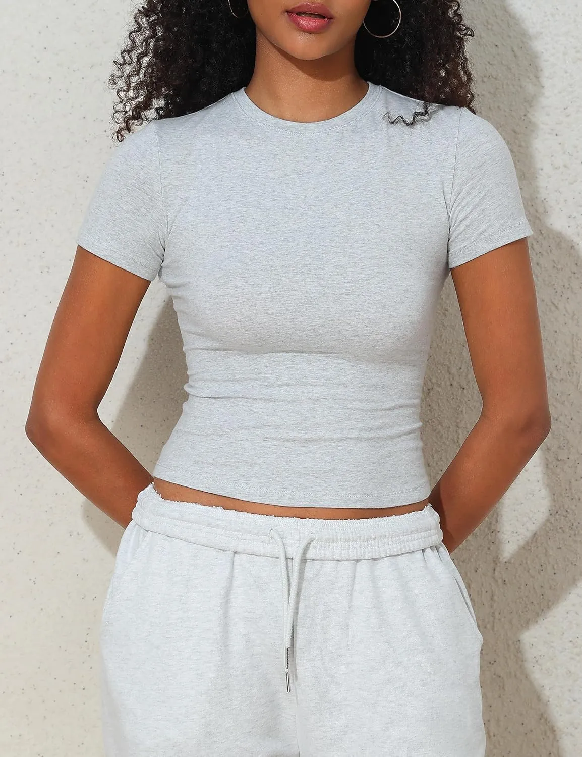 Hilor Women's Casual Basic T-Shirts Going Out Crop Tops Cotton Short Sleeve Tees Tight Fitted Crewneck T Shirts