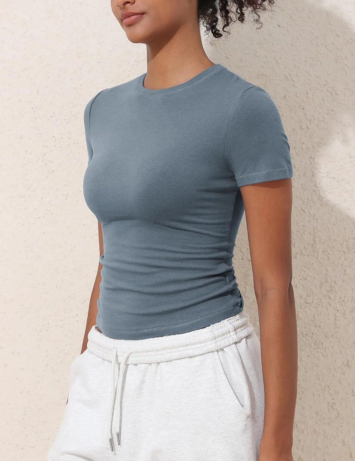 Hilor Women's Casual Basic T-Shirts Going Out Crop Tops Cotton Short Sleeve Tees Tight Fitted Crewneck T Shirts