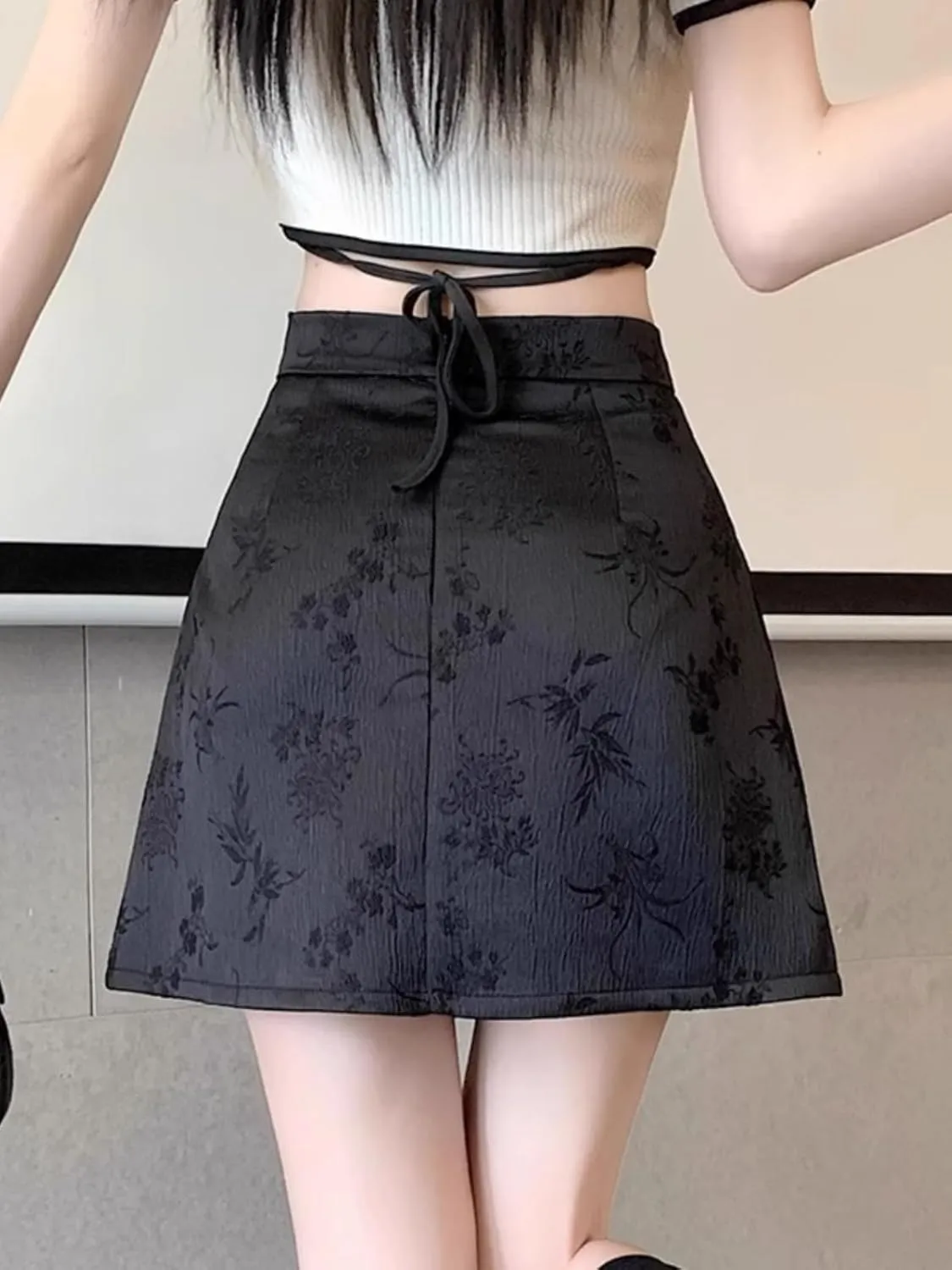 JYHBHMZG Korean Version Chinese Style Horse Face Skirt Half Skirt Women Summer High Waist Slim Fit A-Line Pleated Mini Skirt