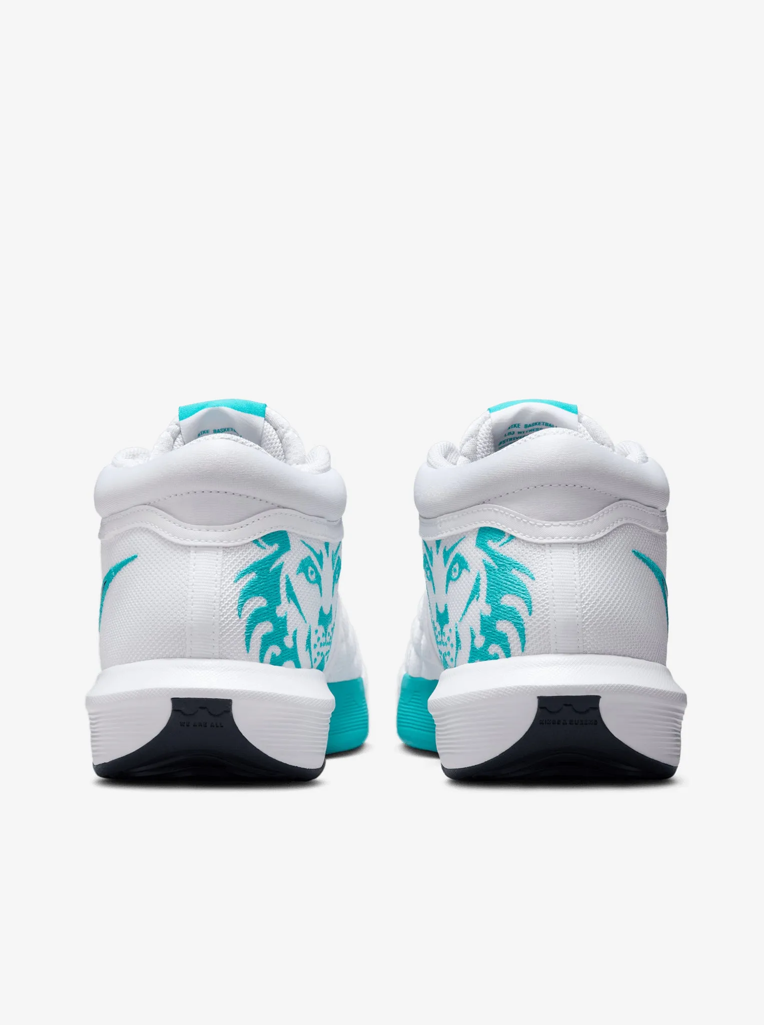 Anatomical Footbed Shape Lebron Witness VIII Mens
