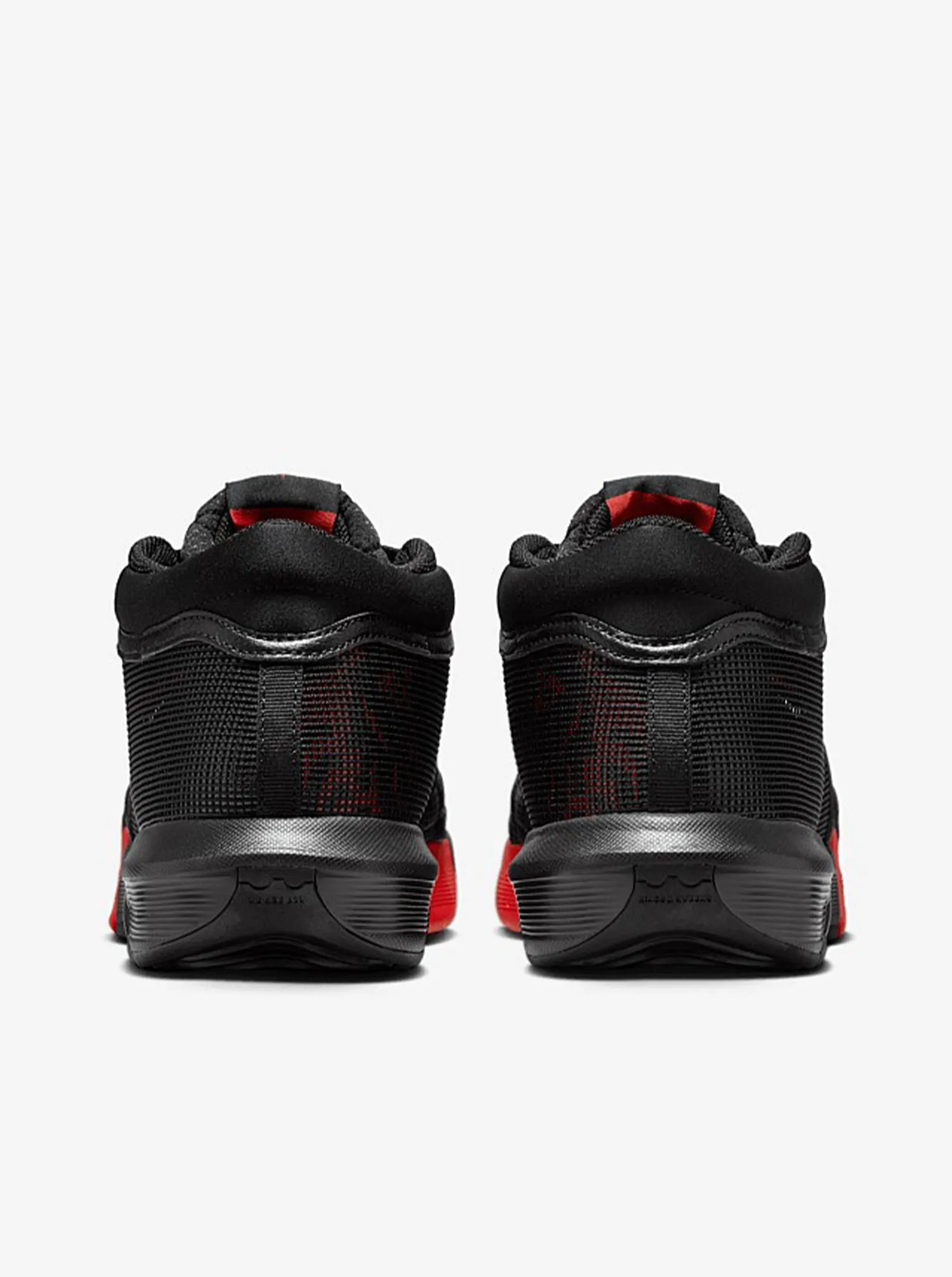 Heat Sealed Technology LeBron Witness VIII Unisex