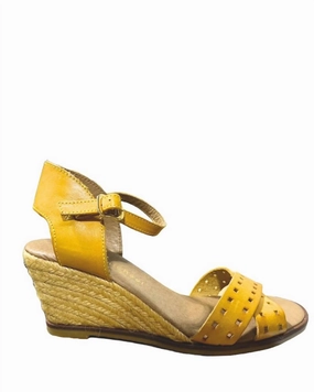 Soft Step Women's Dakota Ankle Strap Sandals In Yellow