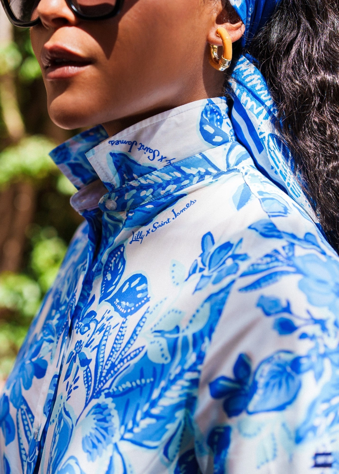 Lilly Pulitzer x LEONIE - Pinstriped Shirt Dress with Exclusive Lilly Print (SOLEIL AZUR BLUE) Graceful Look