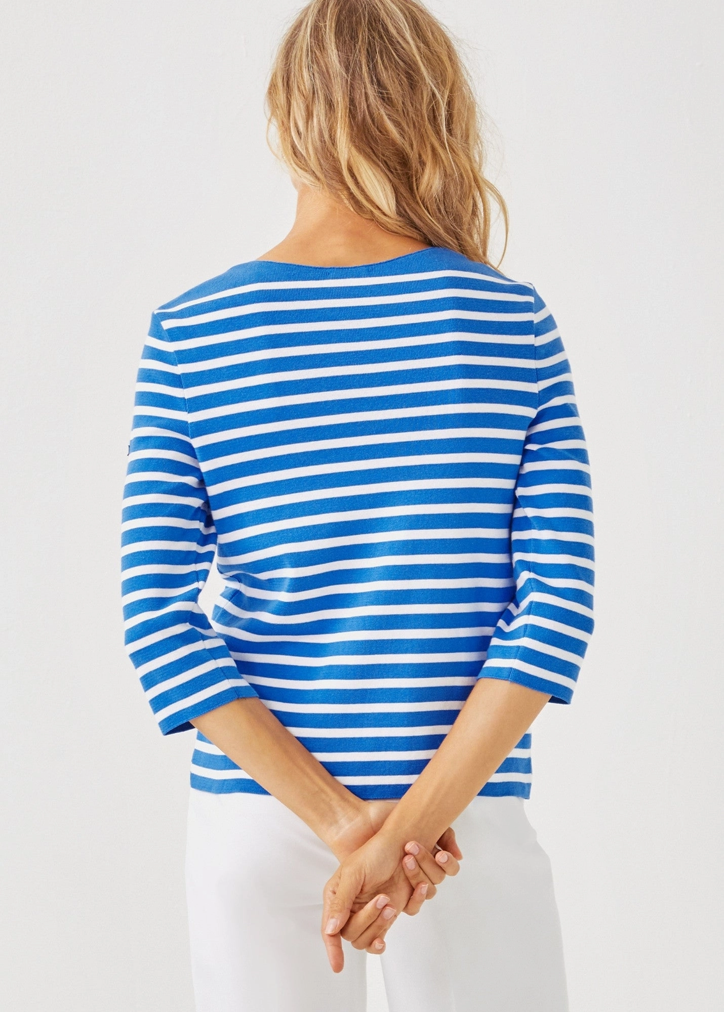 Flexible Design Winter Layers Lilly Pulitzer x VOISSEY - Cotton Sweater with Lilly Logo Embroidery  (MER BLUE / WHITE)