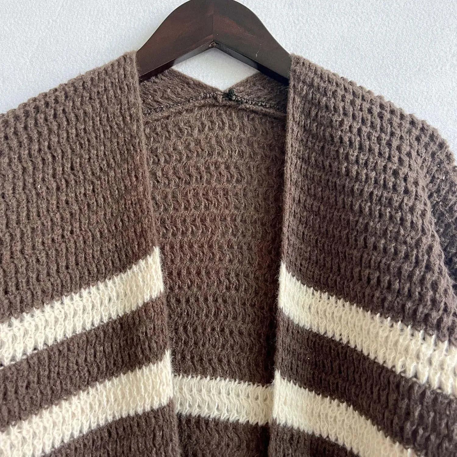 Long Sleeve Striped Knit Long Cardigan for Women 2024 Fall Winter Chunky Open Front Button Sweaters with Pockets
