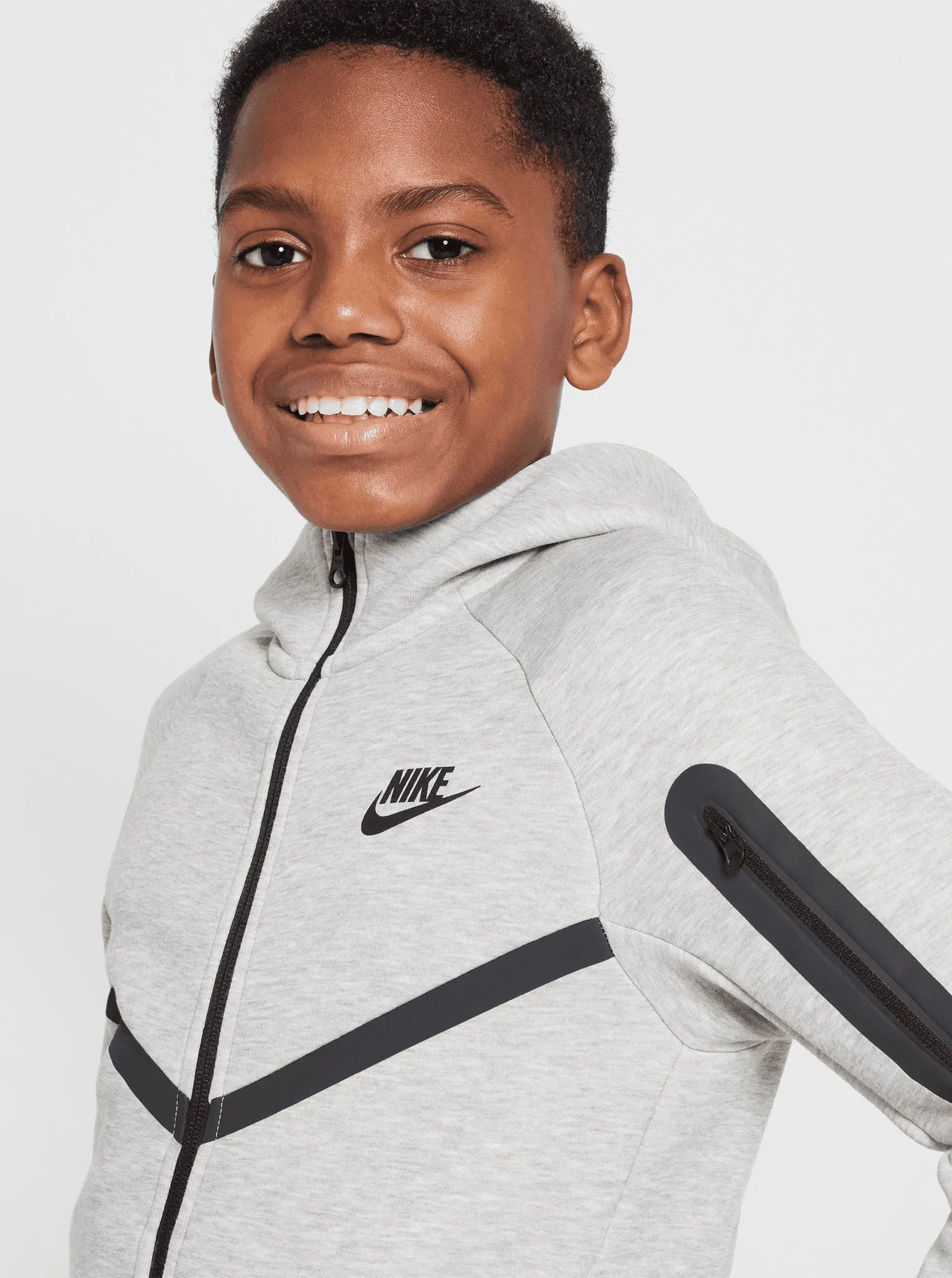 Sportswear Tech Fleece Full-Zip Hoodie Youth Comfort Flex Fit Game day wear