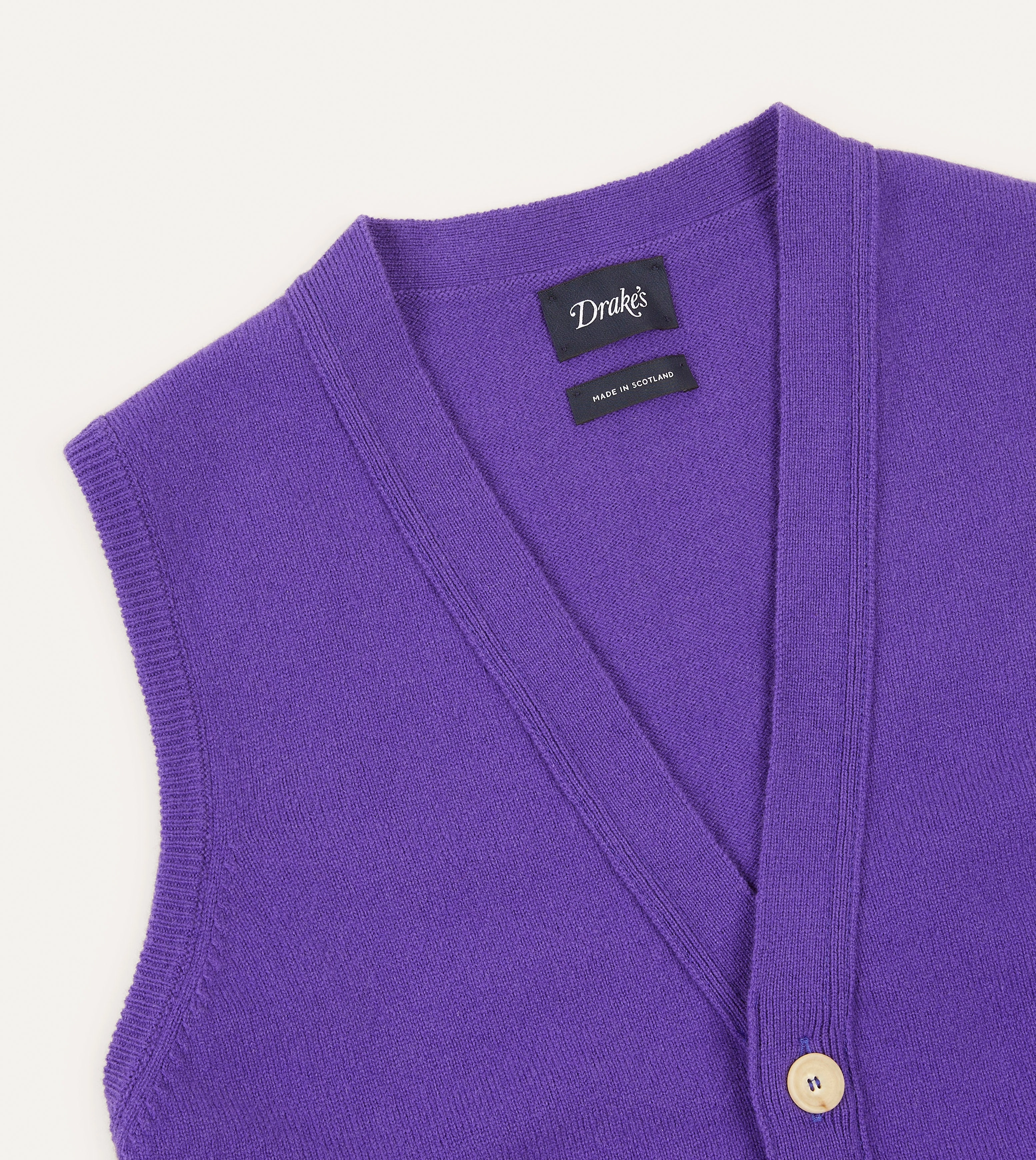 Travel Style Purple Lambswool Sleeveless Cardigan