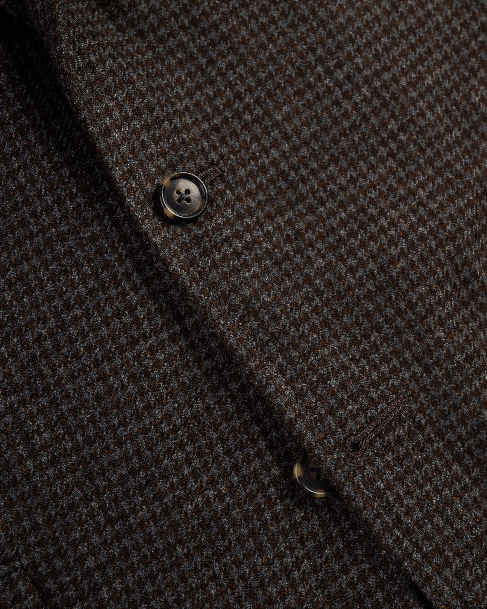 Made-in-USA Grey & Brown Houndstooth Cheviot Tweed Sport Coat Multi Functional Pockets
