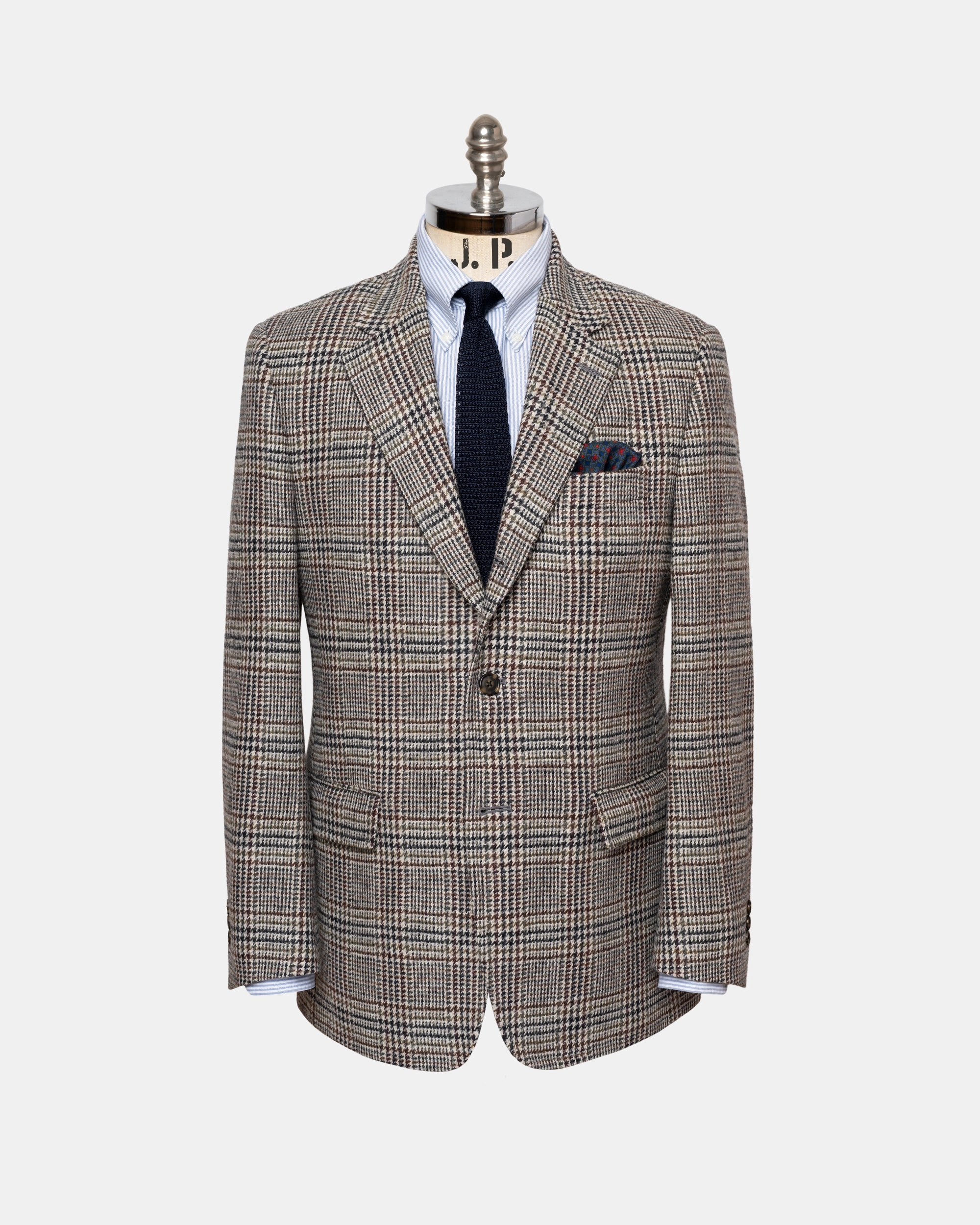 Made-in-Canada Grey Large Scale Prince of Wales Sport Coat Trendy Layer