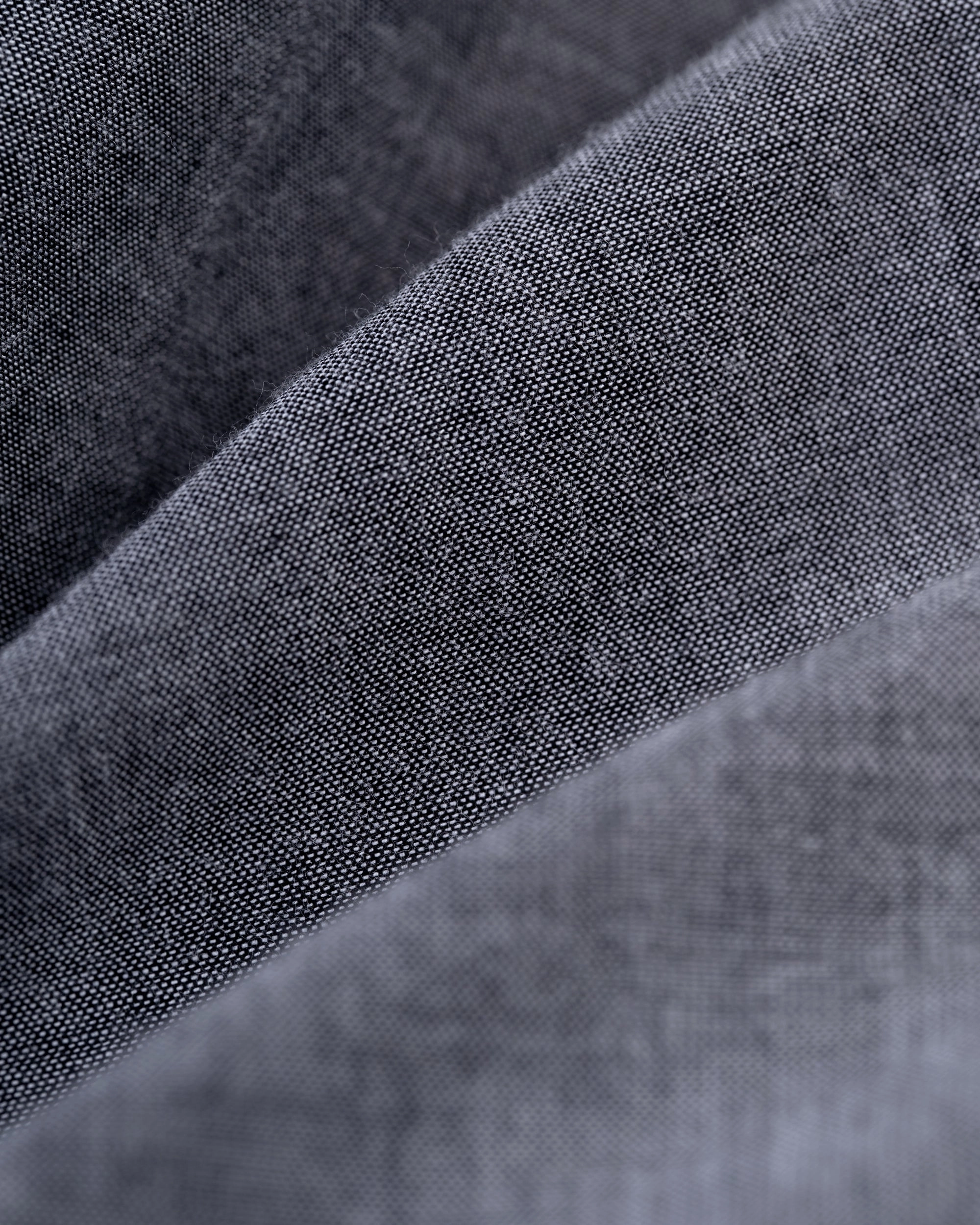 Minimalist Design Smart Layer Made-in-Canada Solid Navy Cotton Chambray Sport Coat