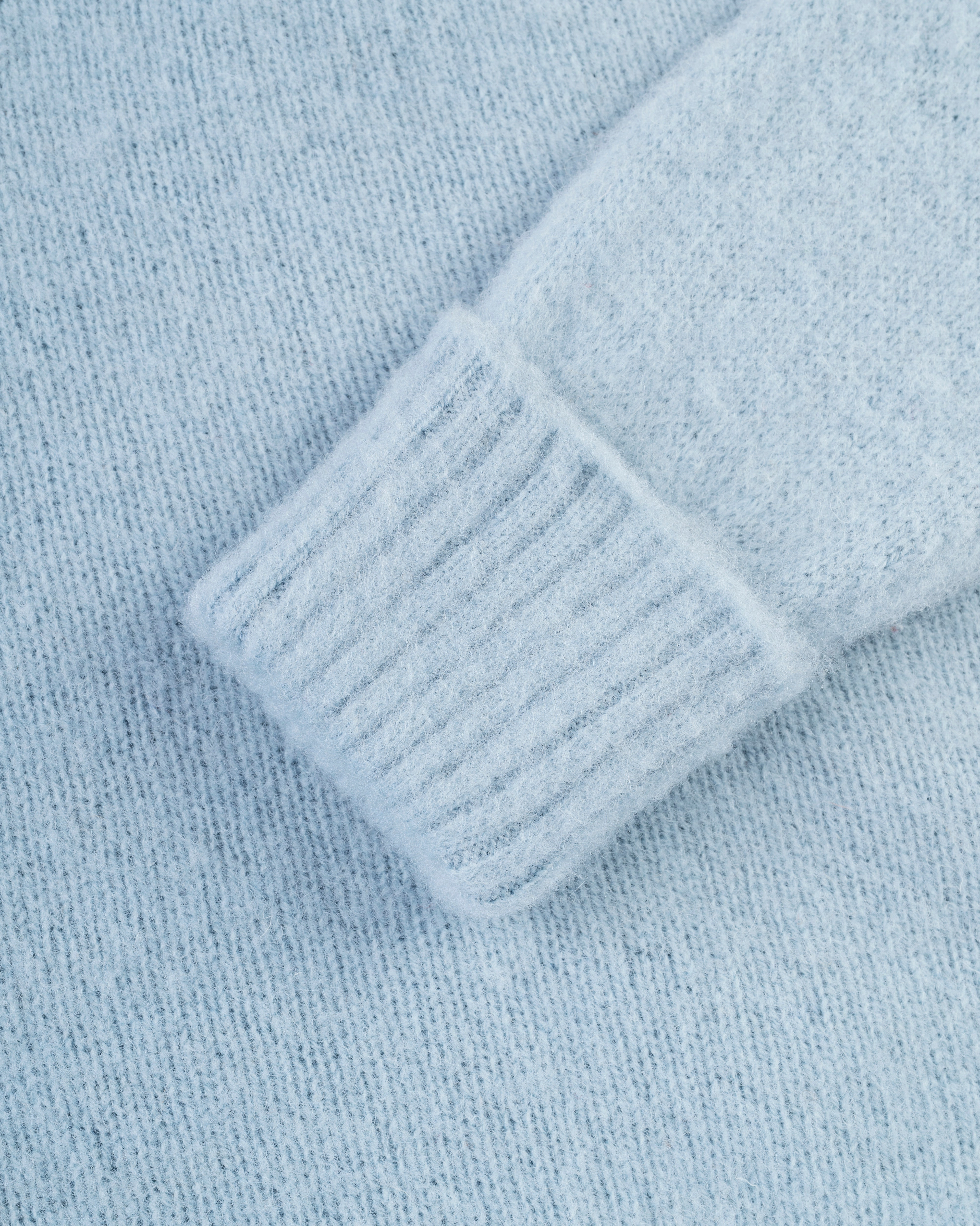 Timeless Design Made-in-Scotland China Blue Shaggy Dog Sweater - Classic Fit