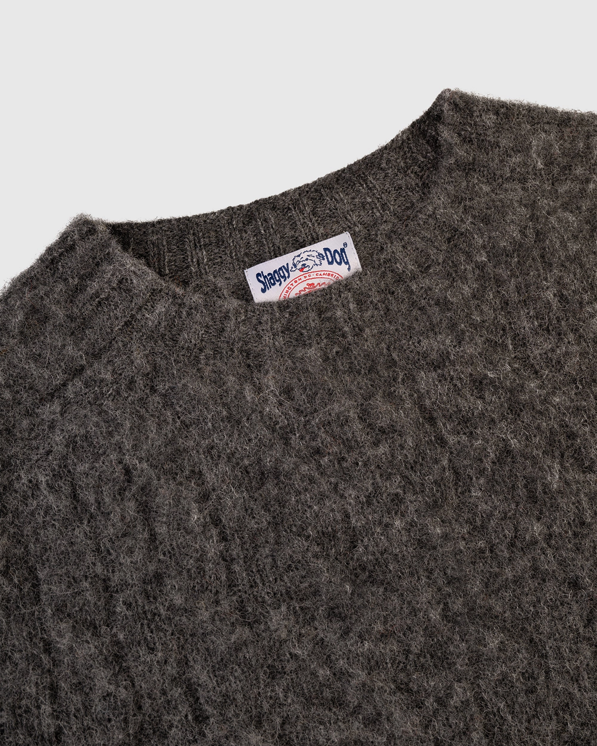 Comfy Touch Trendy Comfort Made-in-Scotland Gray Shaggy Dog Cableknit Sweater - Classic Fit