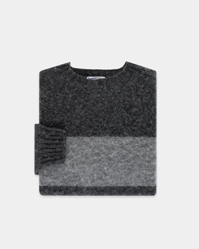 Cozy And Warm Ergonomic Sleeve Engineering Made-in-Scotland Grey & Black Shaggy Dog Block Stripe Sweater - Trim Fit