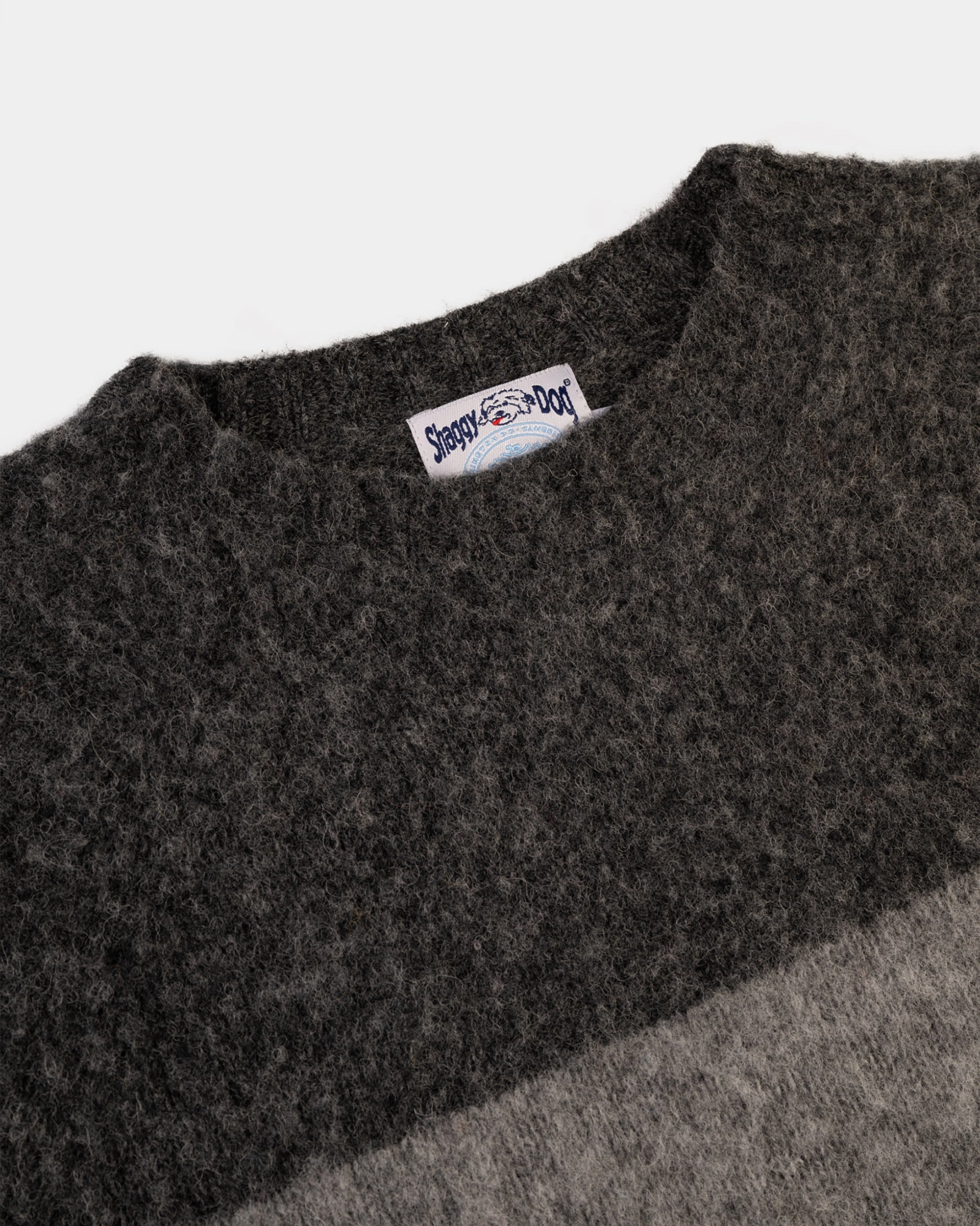 Made-in-Scotland Grey & Black Shaggy Dog Block Stripe Sweater - Trim Fit Quick Dry Weave Chilly Layer Look