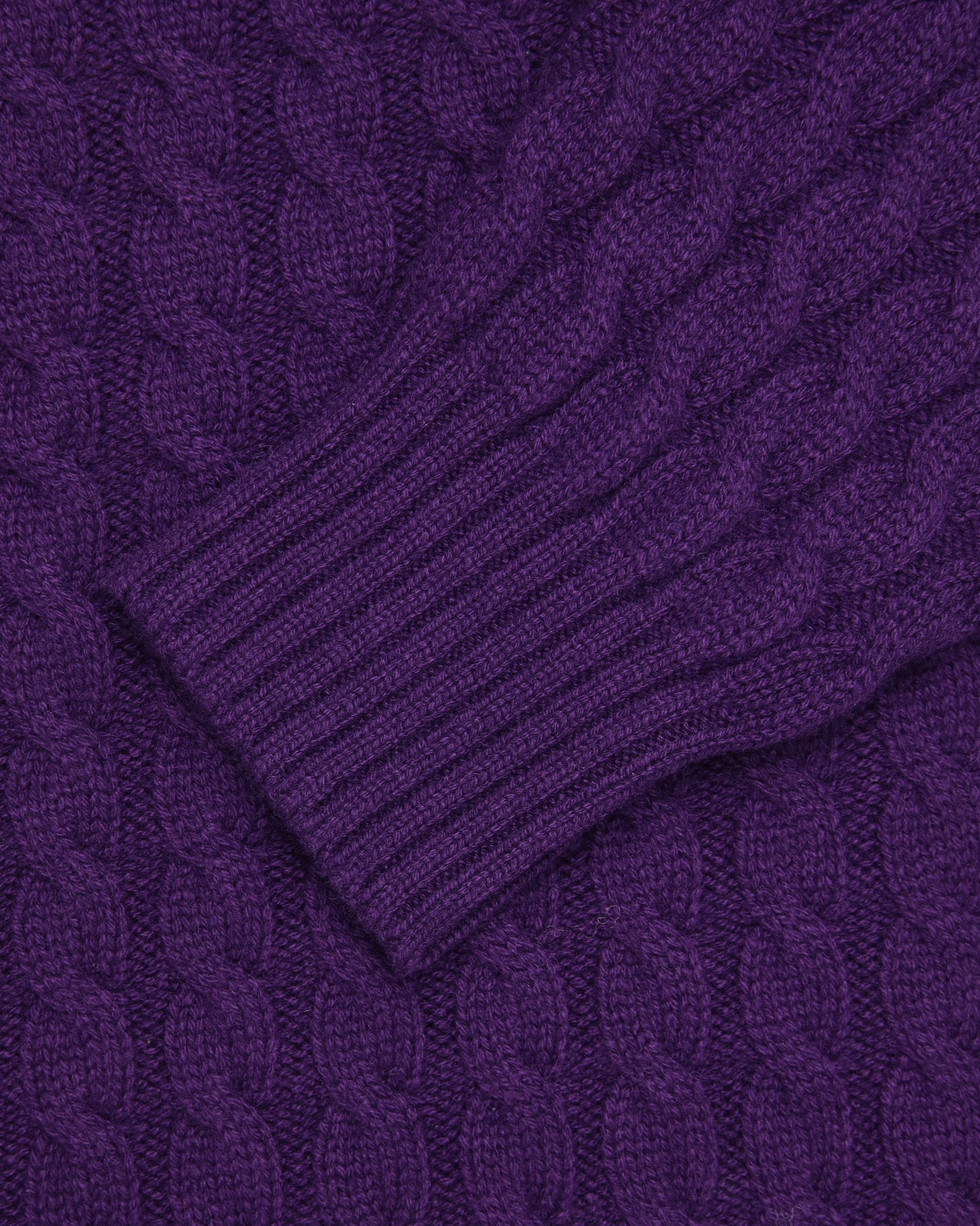 Made-in-Scotland Purple Cable Knit Cashmere Sweater Light Reflective Yarn