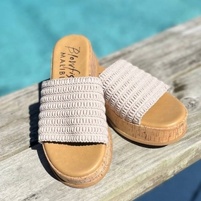 Maracelia Crochet Wedge In Off White Mono Glow Easy Height