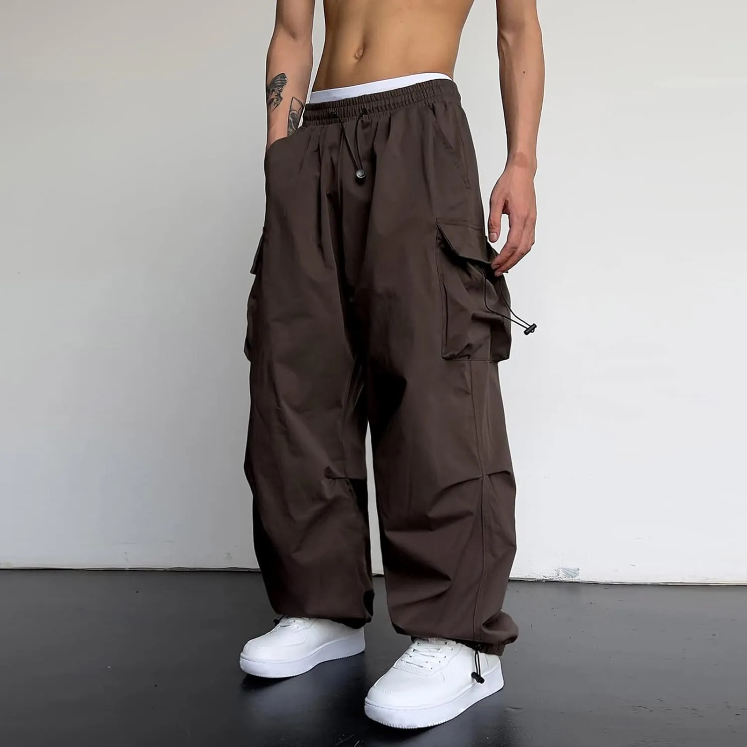 Men's Cargo Pants Baggy Parachute Pants Stylish Casual Loose Fit Y2K Streetwear Drawstring Elastic Waist Long Trousers