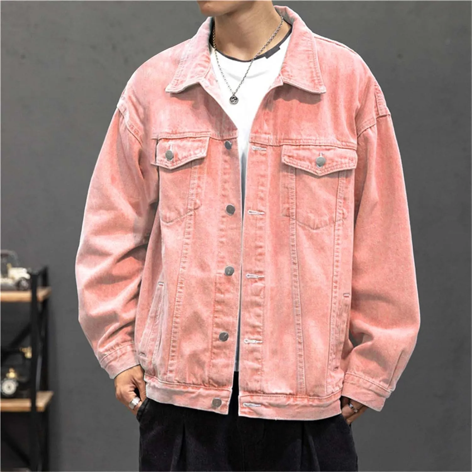 Mens Classic Lapel Collar Jean Jackets Loose Fit Casual Trucker Cowboy Coats Trendy Front Pockets Washed Denim Jacket