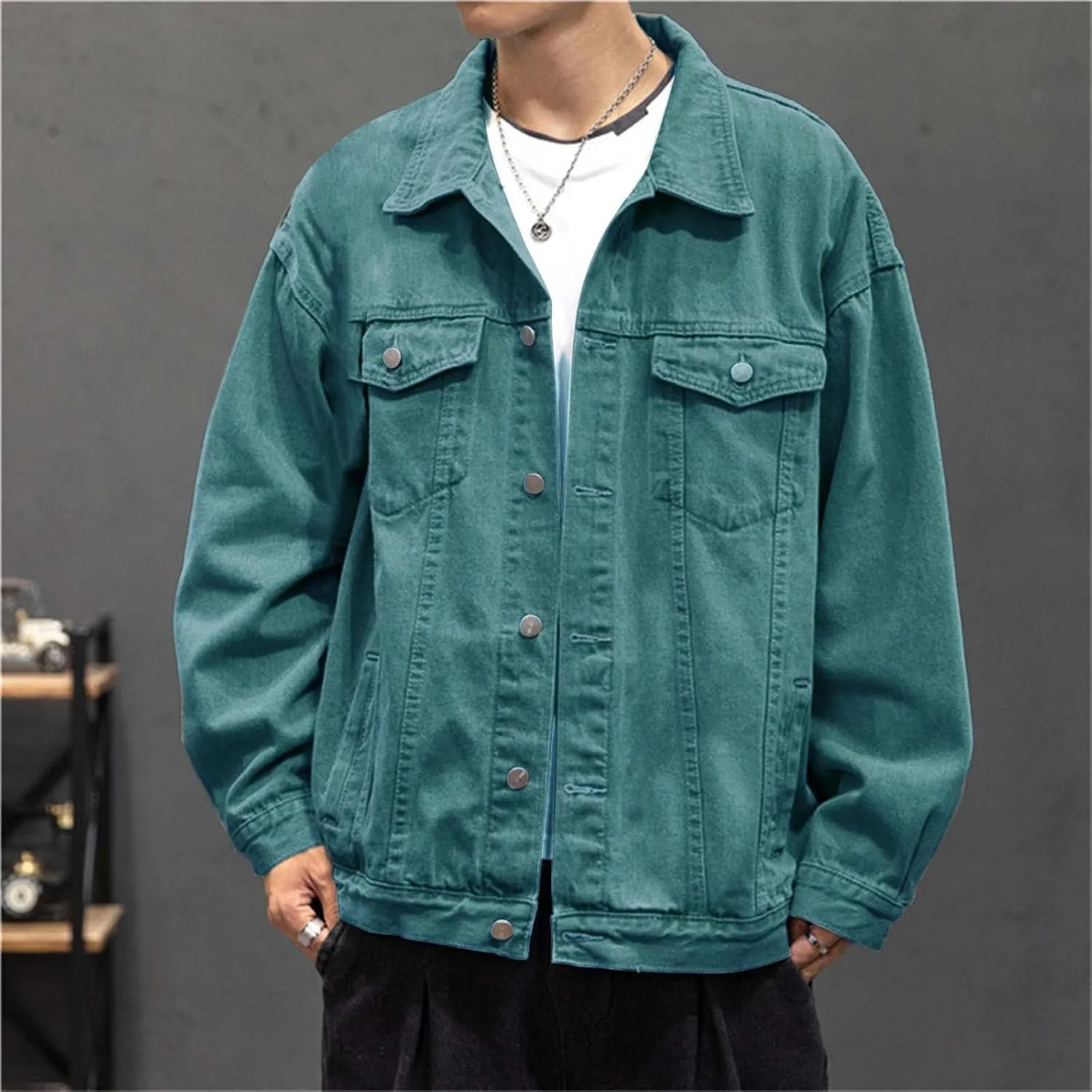 Mens Classic Lapel Collar Jean Jackets Loose Fit Casual Trucker Cowboy Coats Trendy Front Pockets Washed Denim Jacket